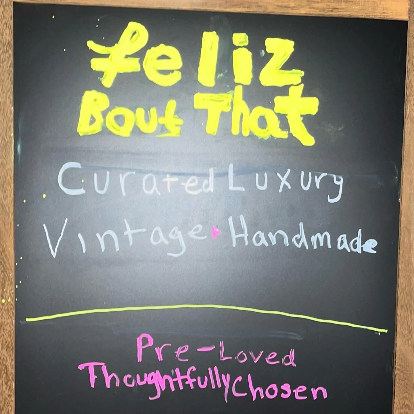 Prepping for tomorrow! See you at @ivanhoeparkbrew 12-5 for ☀️ SUNNY VIBES MARKET ☀️
Thank you @elevatelocalshops ! 

#vintagejewelry #vintageclothing #handmade #orlando