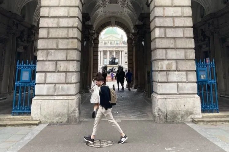 HOW TO: VISIT A PRINT ROOM</span>