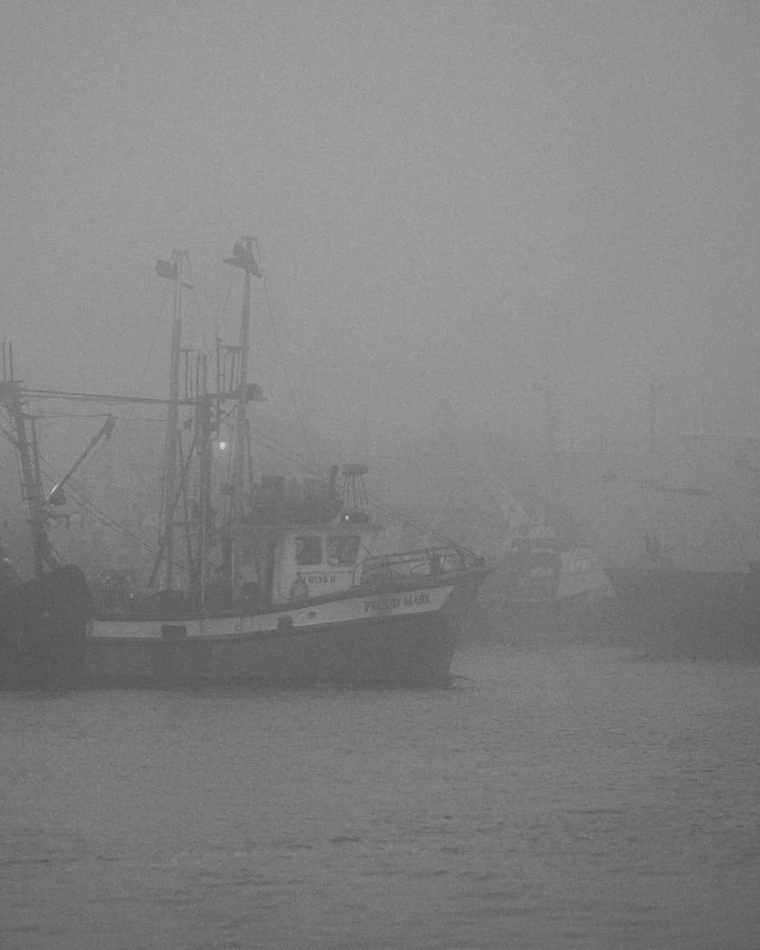 the morning we woke up with the Proud Mary &bull; somewhere along the Block Island Sound, Rhode Island