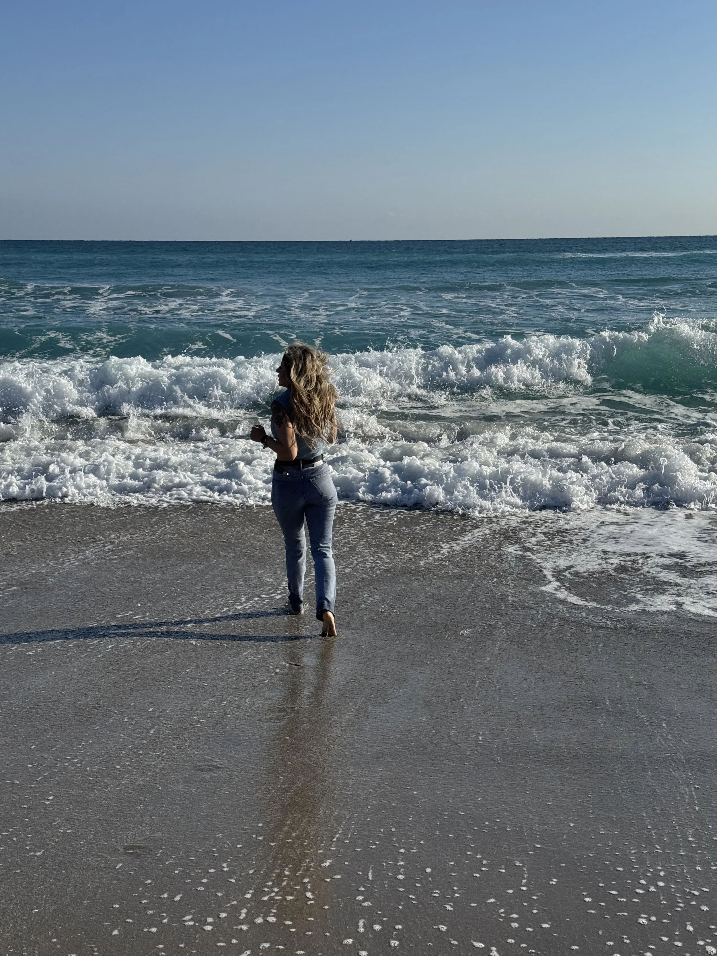 west palm beach gfe escort holly day