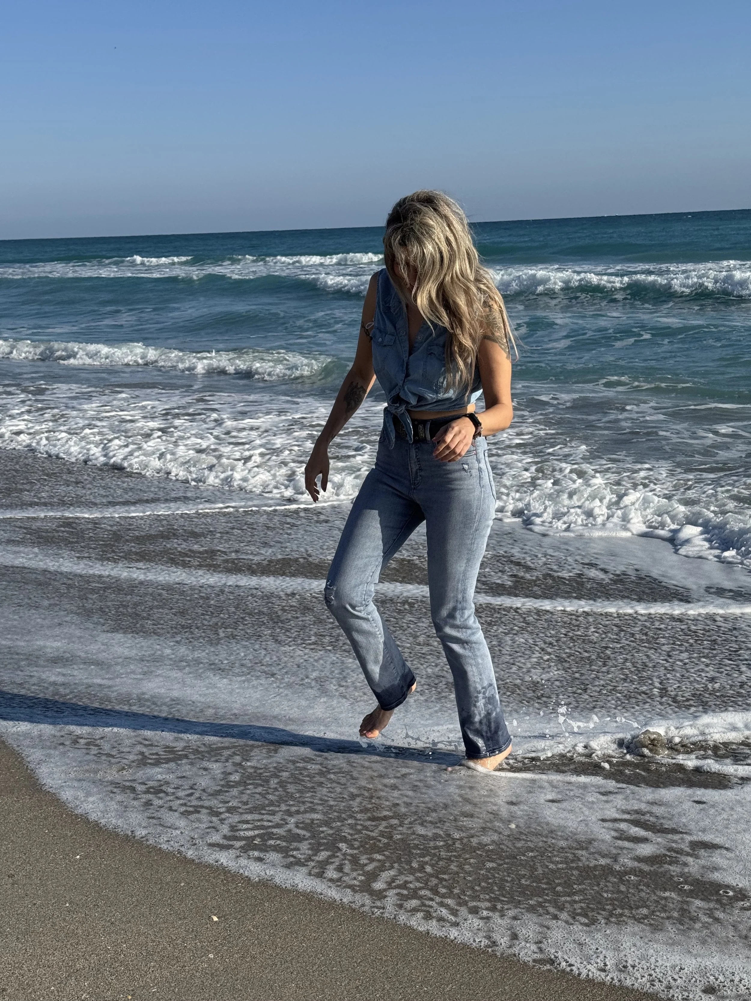 west palm beach gfe escort holly day