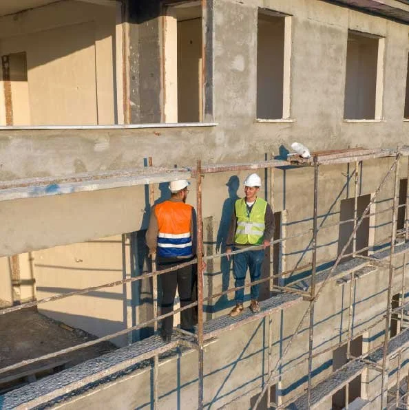 Gestión Integral de Proyectos de Construcción con PMBOK 8, Agile, Sostenibilidad y Estándares PMI para la Construcción