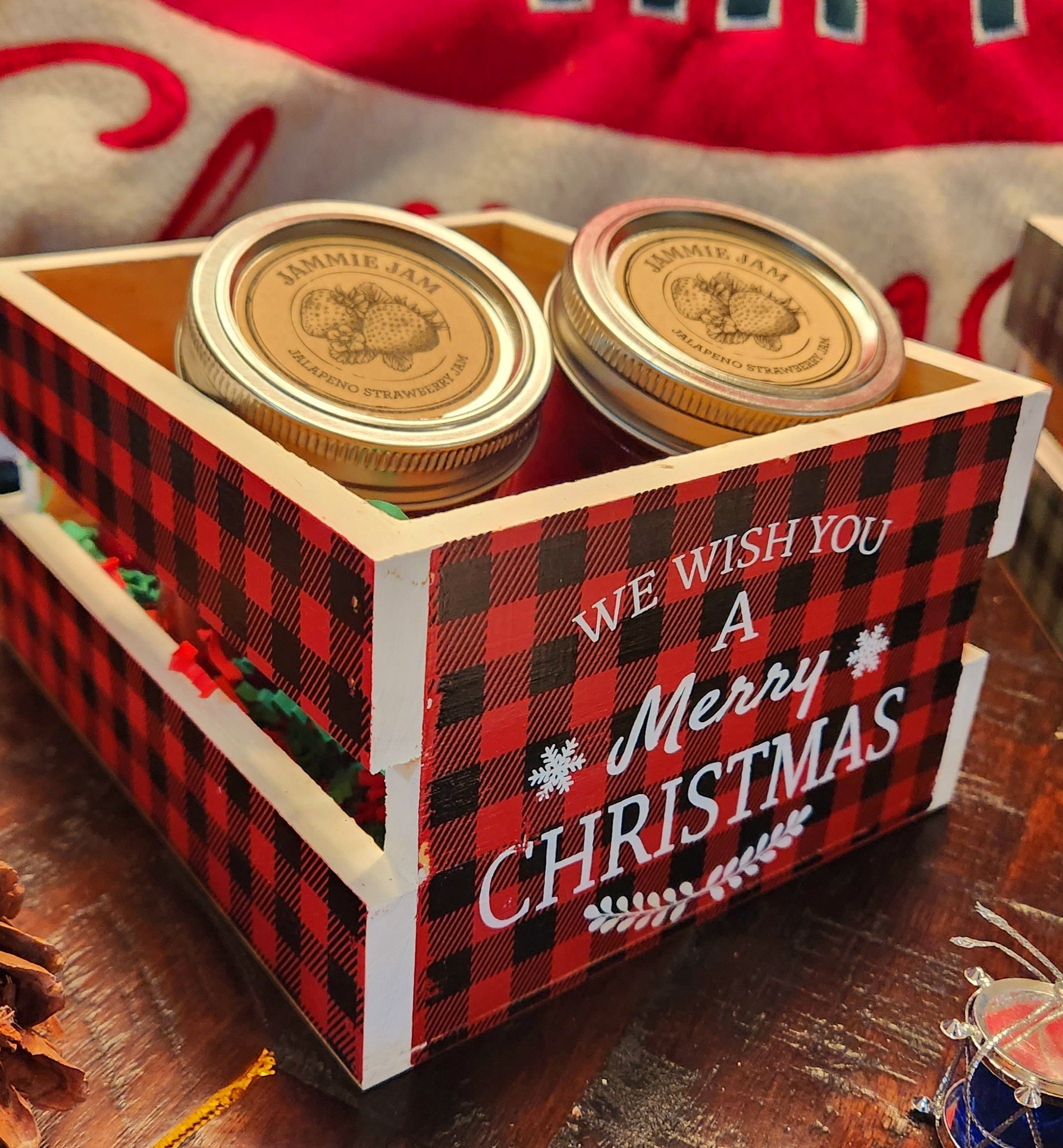 Gift box 1.jpg