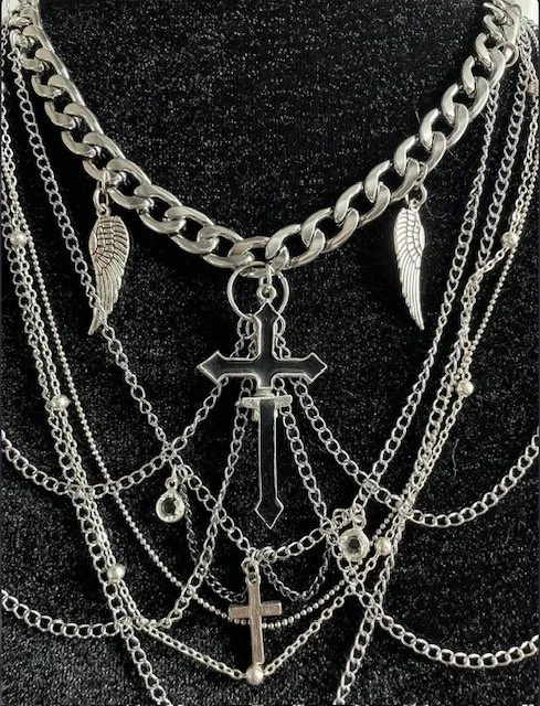 Alice Necklace 2.jpg