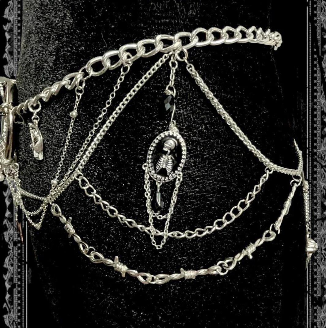 Midnight Chain Belt 3.jpg
