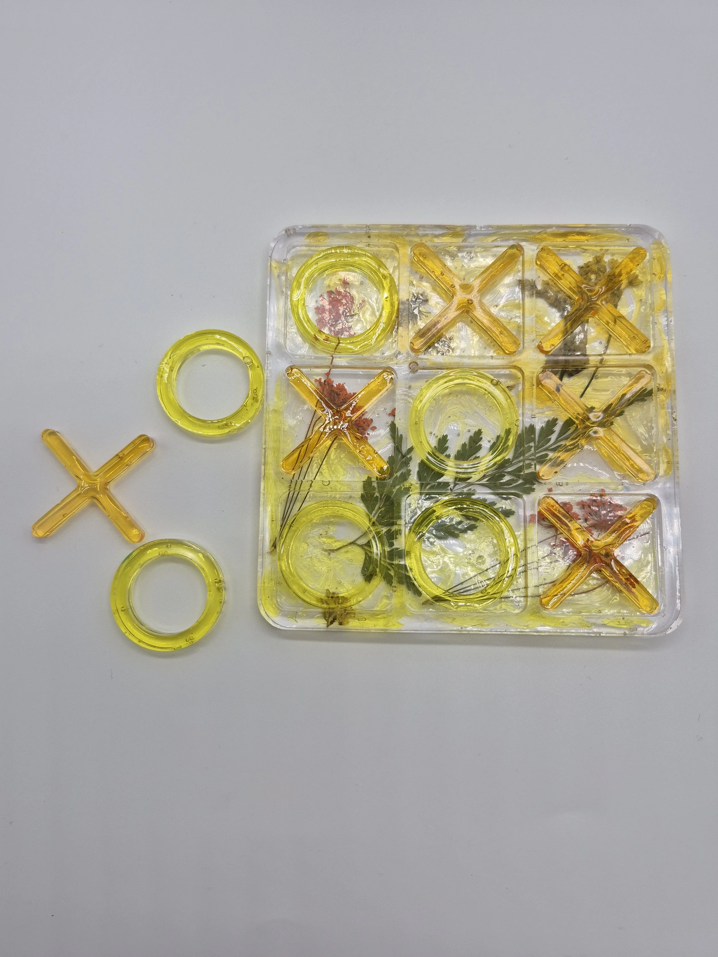 Small Flower Tic Tac Toe