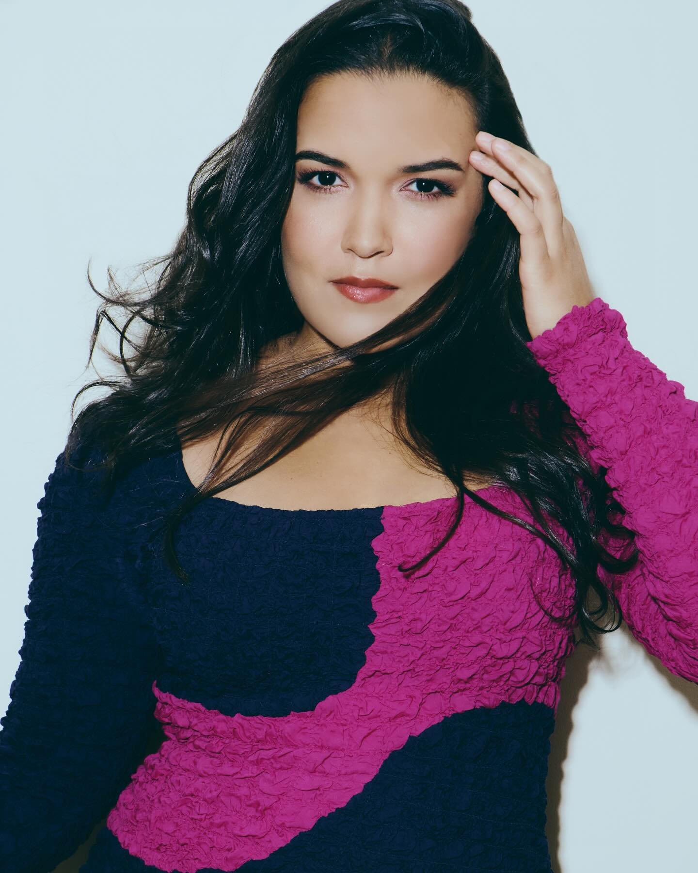 Thank you @jennyandersonphoto &hearts;️

Photographer: @jennyandersonphoto 
Makeup/Hair: @jodyformica 
Dress: @marahoffman 
Good vibes 😘: @legitclaymills