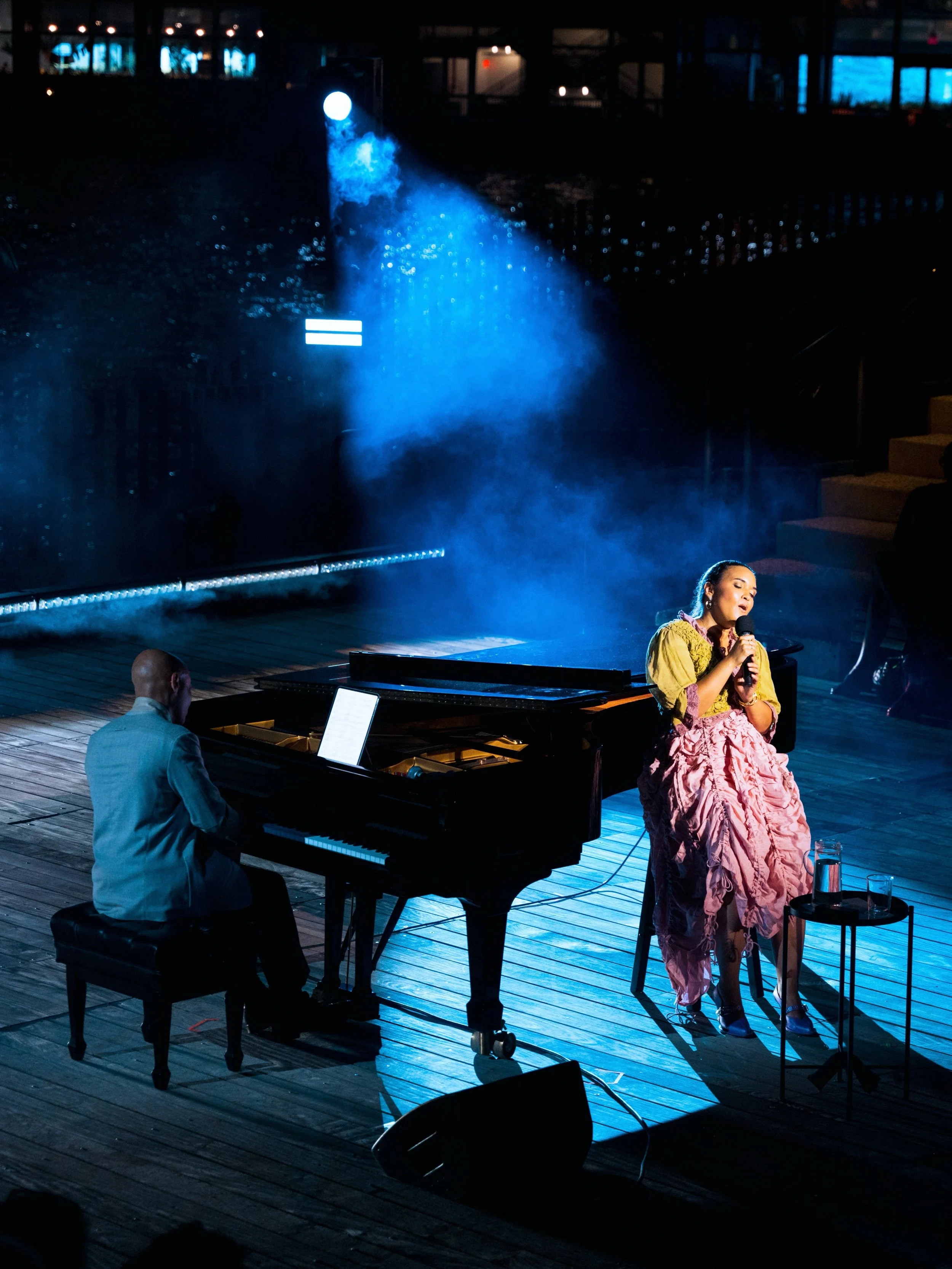 Thank you for a dreamy evening, NYC! Serenading you at @littleislandnyc was such a dream, and singing with @aaronjdiehl at the piano was a true gift. Thank you @alexisbittar for the jewels! ✨

Photos by @alexajaephoto 
HMU by @jilloshrymakeup 

#litt