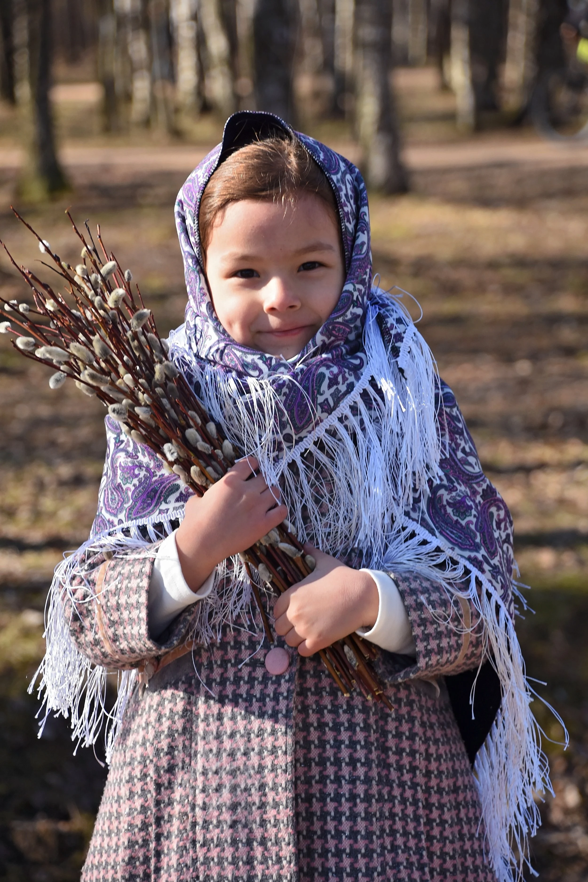 cute-little-girl-5-years-old-in-folk-shawl-with-bo-2023-11-27-05-17-41-utc.jpg