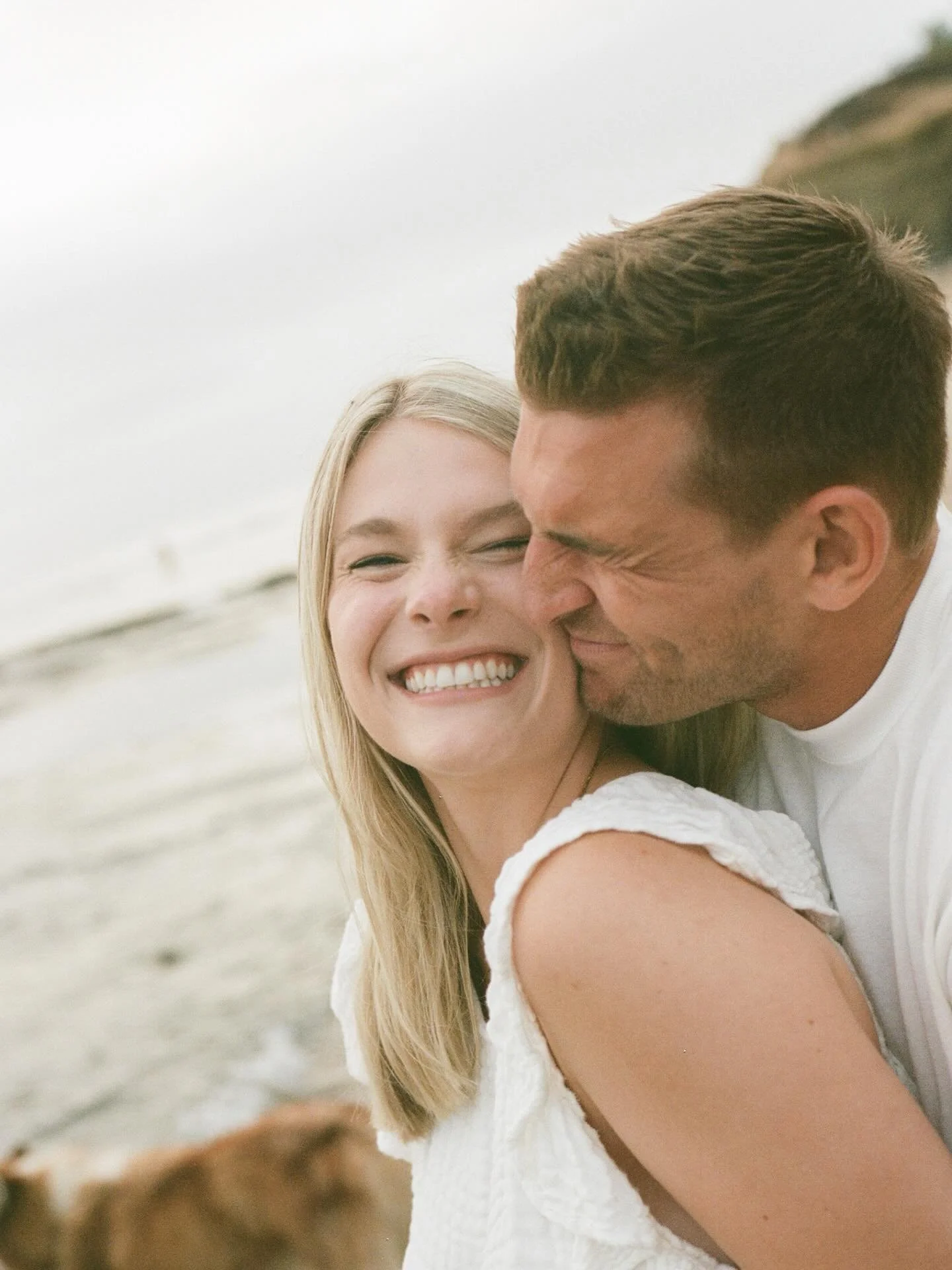 Reminiscing on this magical day a few summers ago chasing these two around Sunset Cliffs! 

#filmphotographer #engagementsession #losangelesphotographer #35mmfilm #loveonfilm