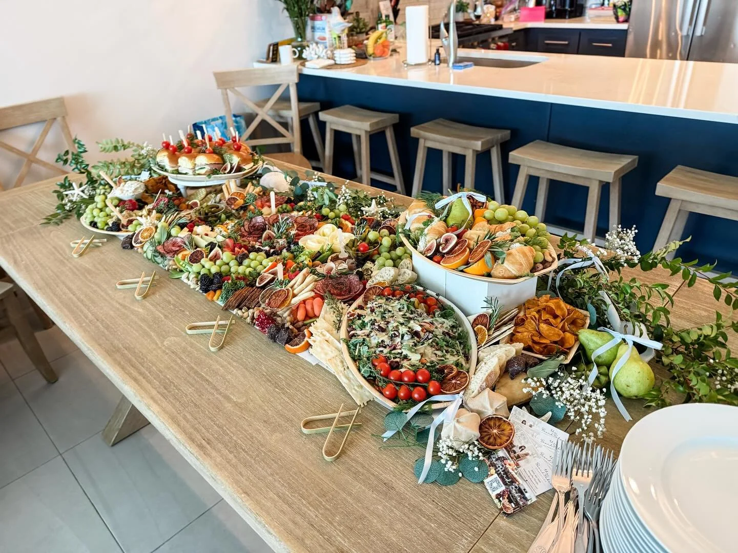 Beach Table 1.jpg