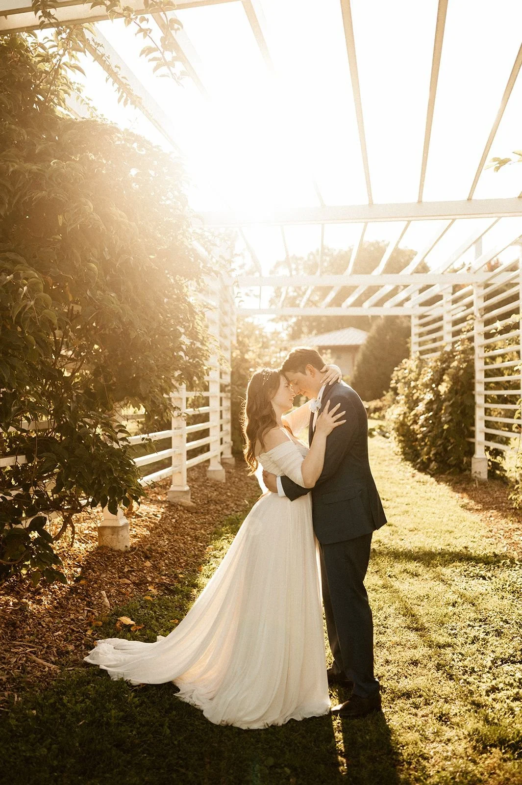 couples-first-dance-wedding (72).jpg