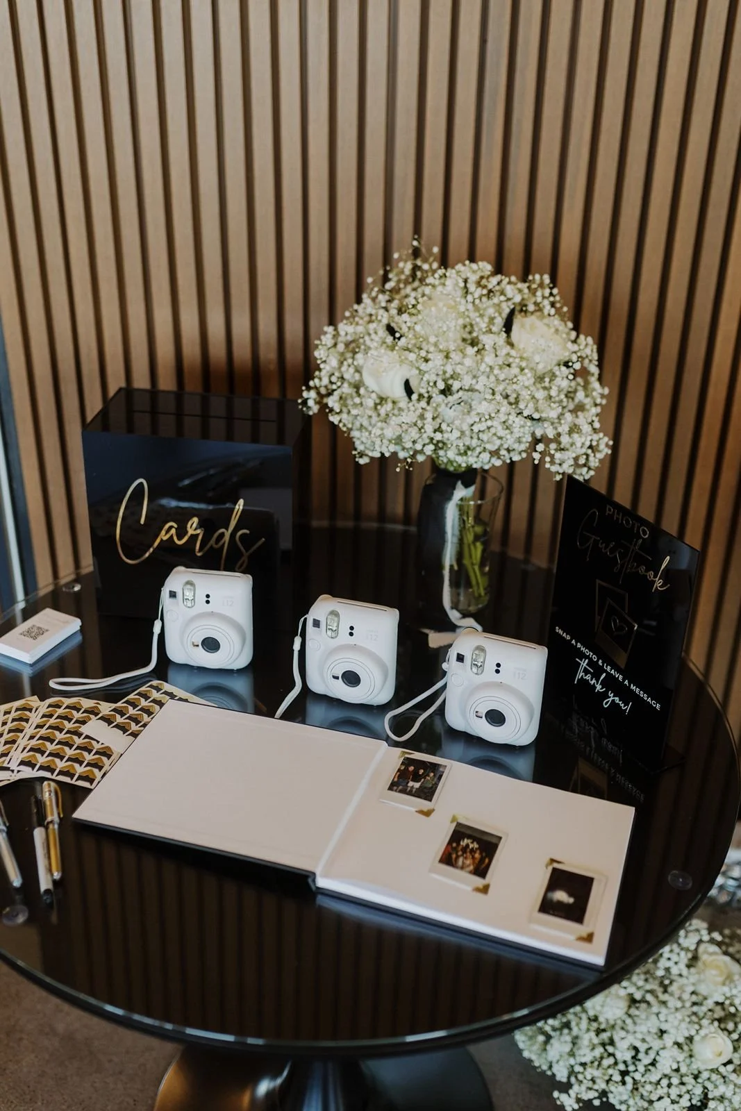 wedding-guestbook-ideas (4).jpg