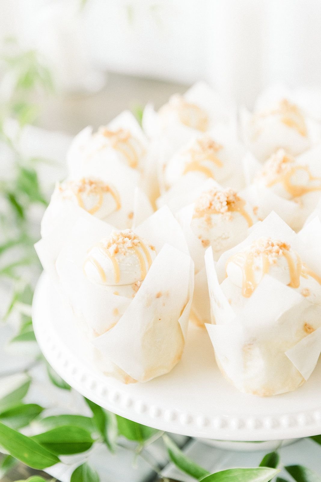 Wedding-Dessert-Ideas (7).jpg