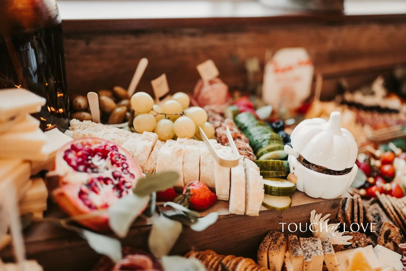 Appetizer-ideas-for-cocktail-hour (7).jpg