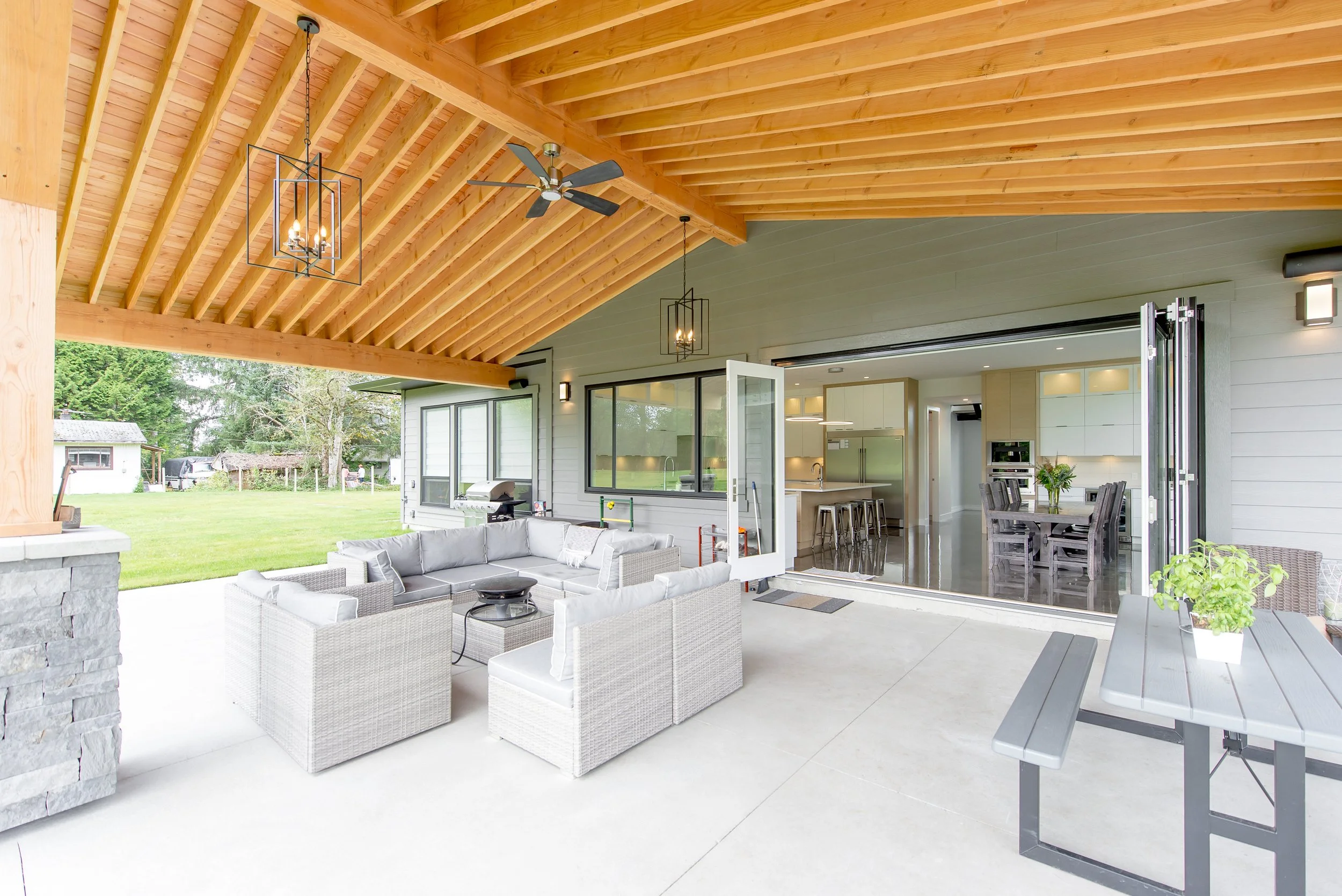 Jon and Tash-0262.jpg