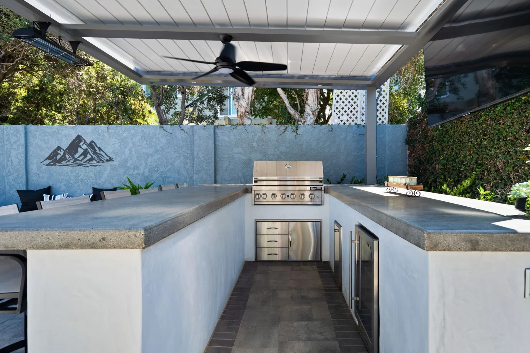 U-Shape-Kitchen-Island-Ideas.jpg