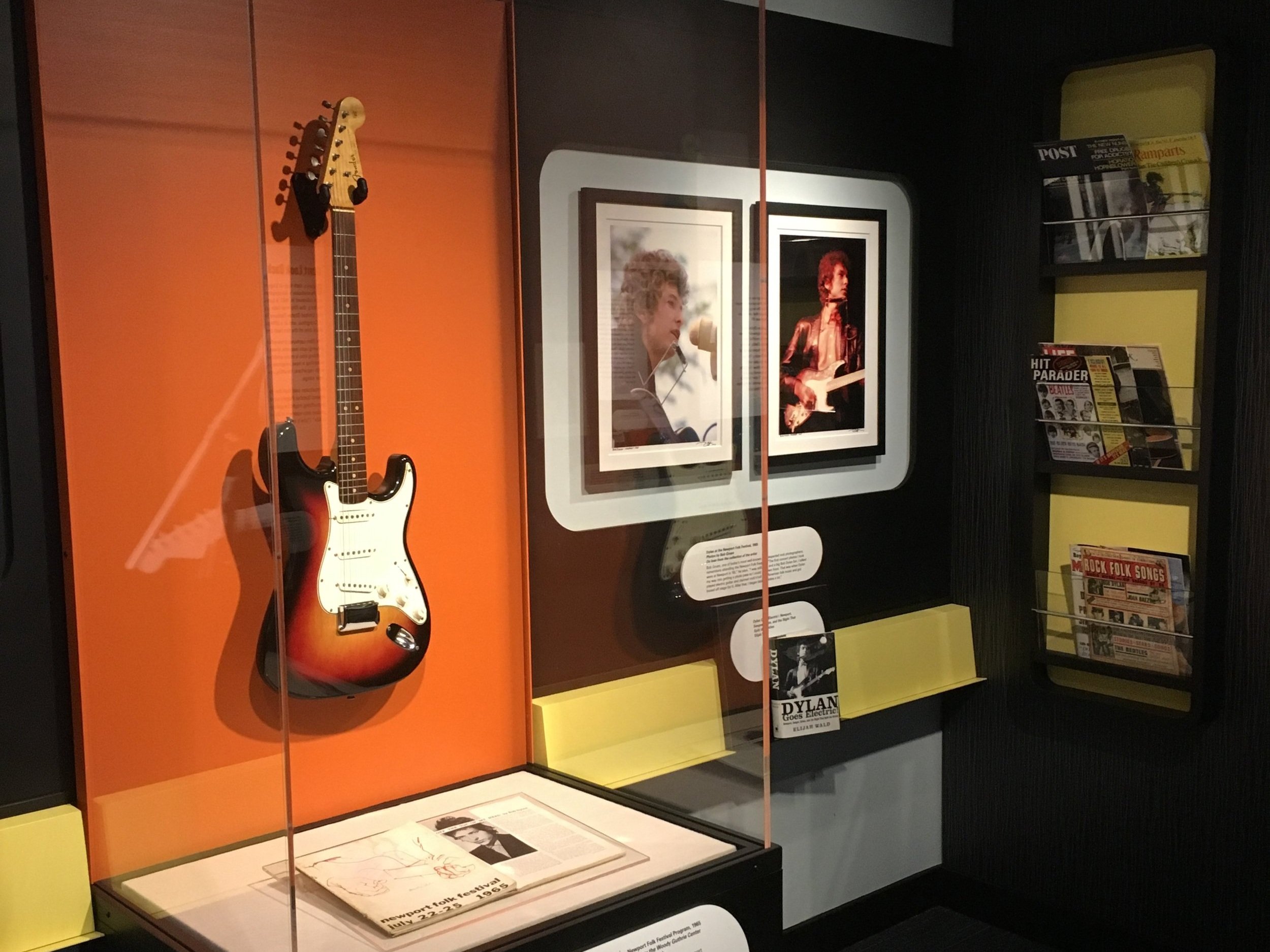 AWM-Dylan_Guitar+Case-Magazines_Angle.jpg