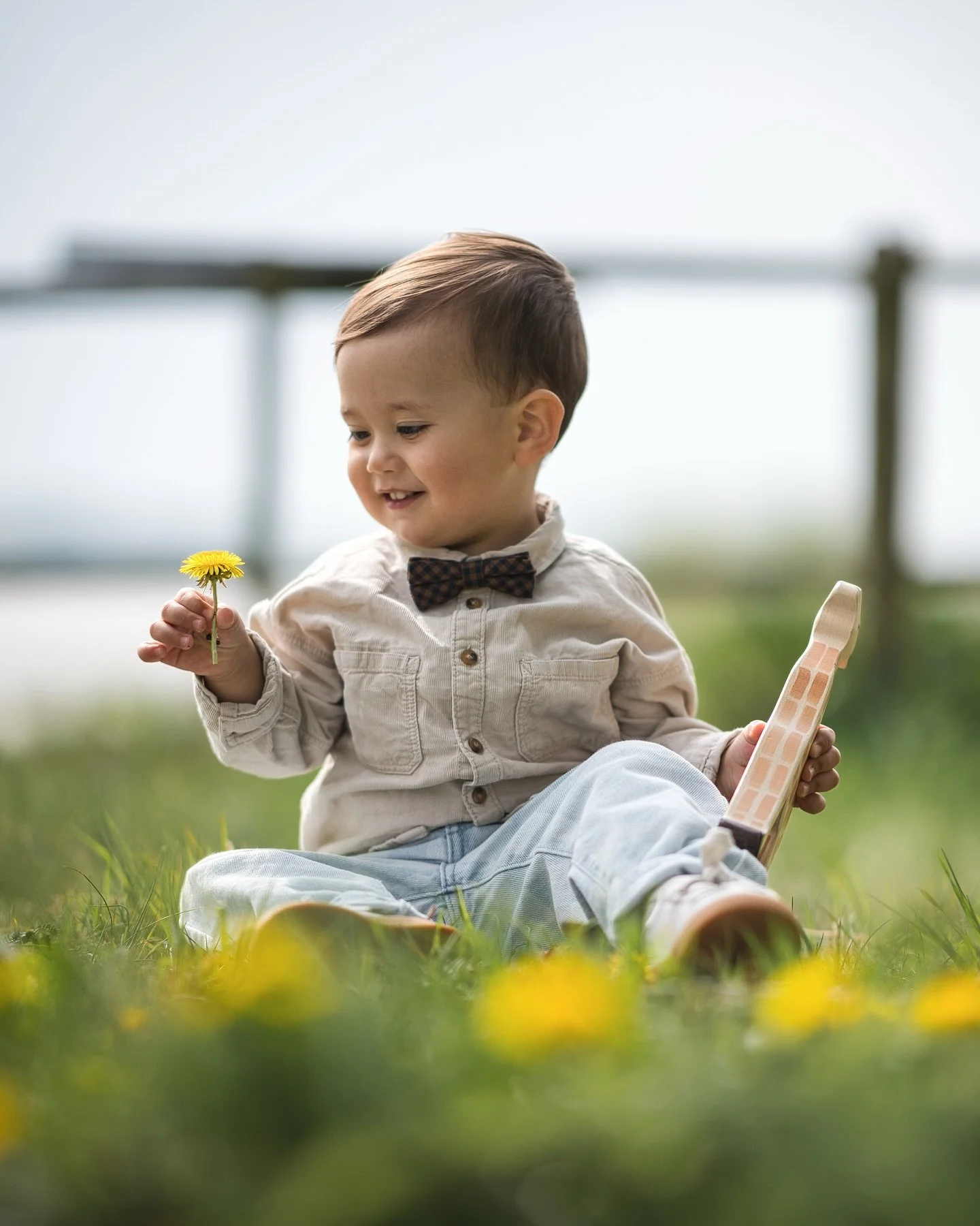Pretty little baby 🌼 

Wat een heerlijke shoot met deze kleine gentleman!
Hij bewondert nu al de mooiste bloemen. Dat belooft wat voor later 😍😄

#gentleman #childportraits #childphotography #kinderfotografie #portfretfotograaf #portretten #bloemen