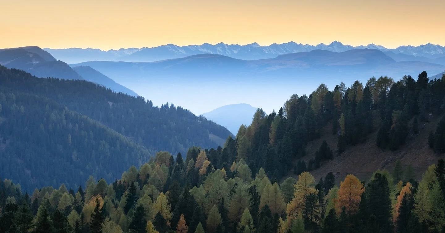 Morning glow over the silence of the mountains 🌞 

Happy International Mountain Day ⛰️ 

ℹ️ Nikon Z8 &bull; Nikon Z 24-200mm f/4.0-6.3 VR

@nikonnl #NikonNL
