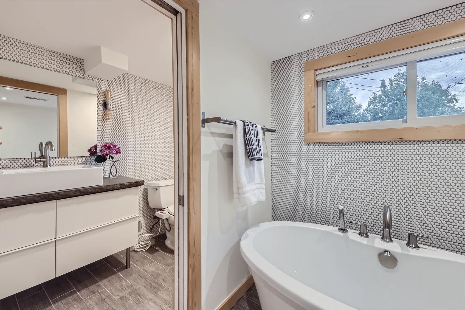 4679 Ingram Ct. Boulder Bathroom .jpeg