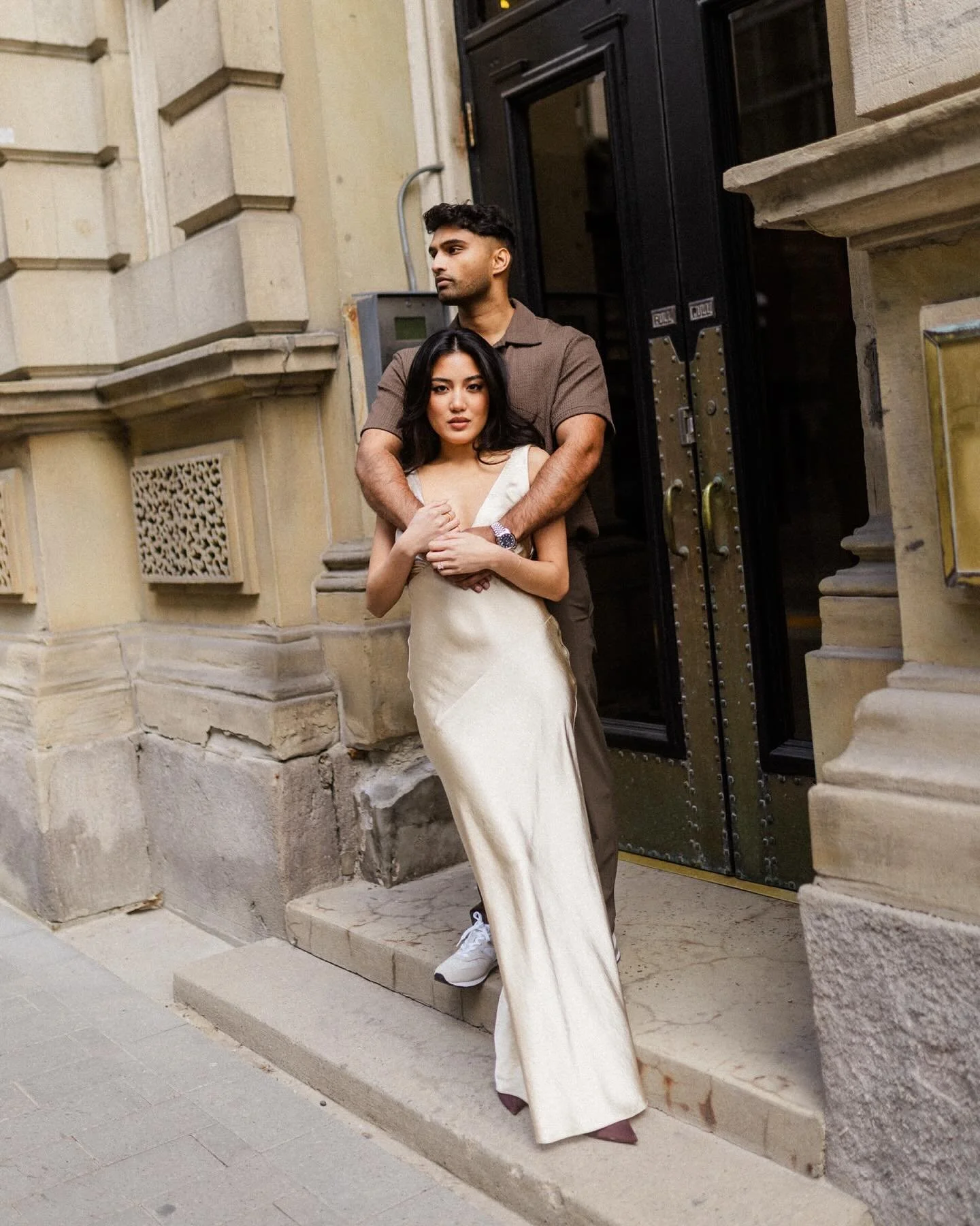 Morning stroll with Amanda and Ajan! These two tie the knot next month 🫶🏼

#weddingphotography #engagement #wedding #torontowedding #torontophotographer #torontowedingphotography #portrait #filmphotography