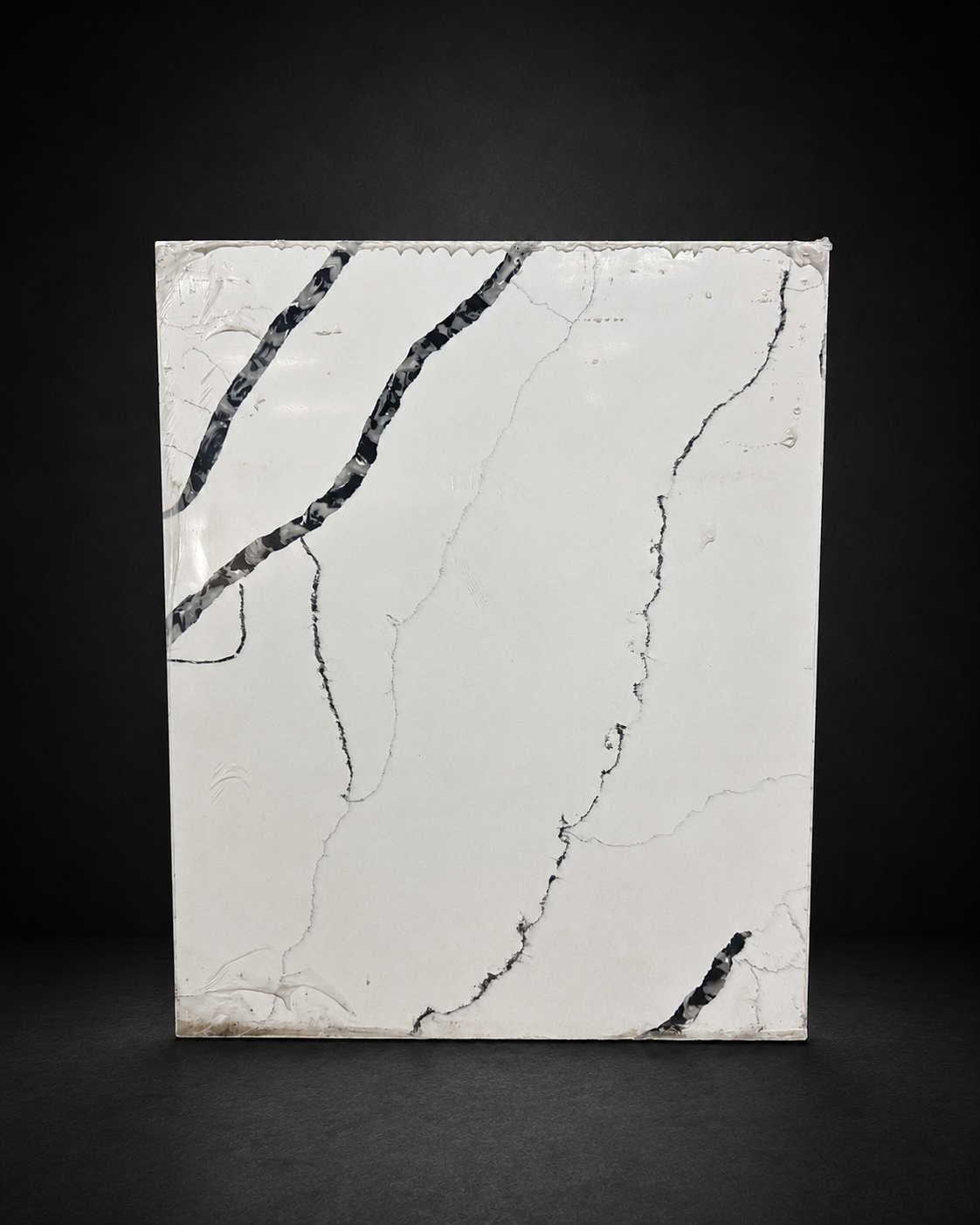 Calacatta laza night 

1017

31.5. X 25.5
