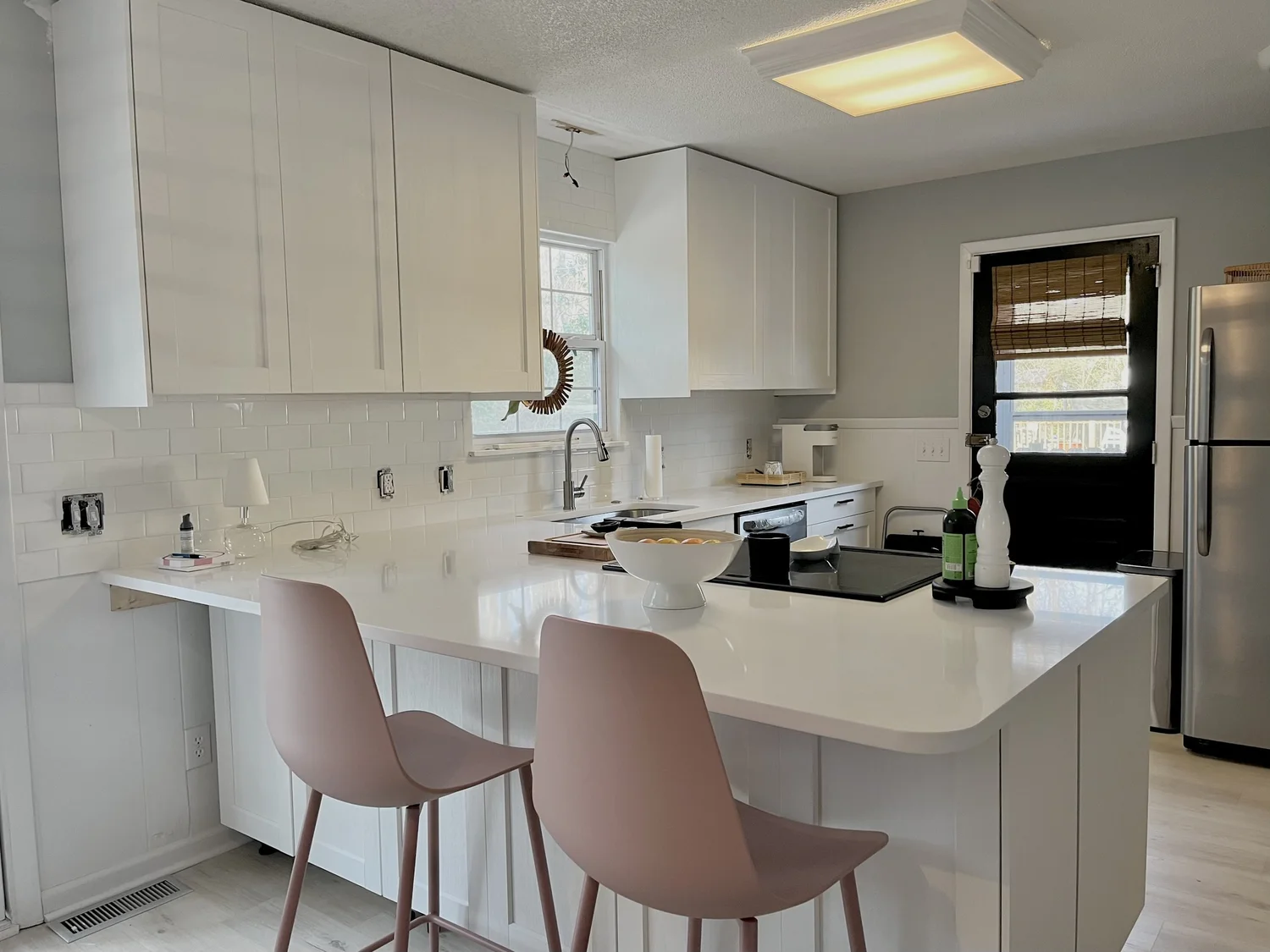 Custom kitchen countertop with rounded island seating area
