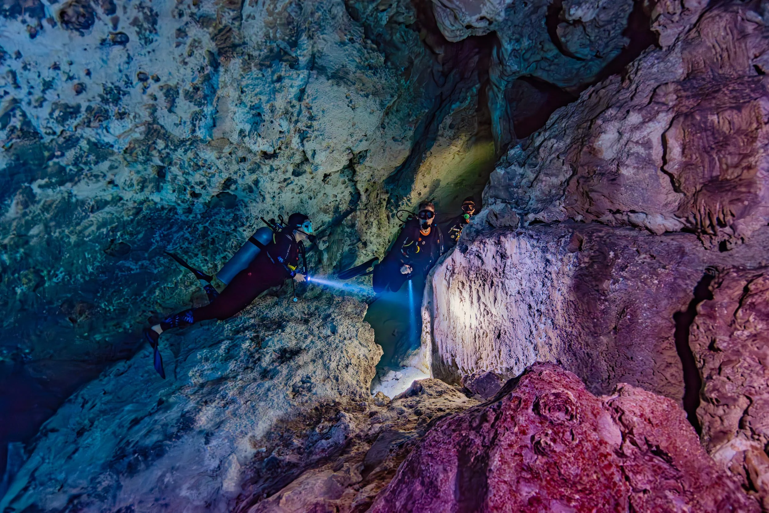 Cenote El Pit - Mexico