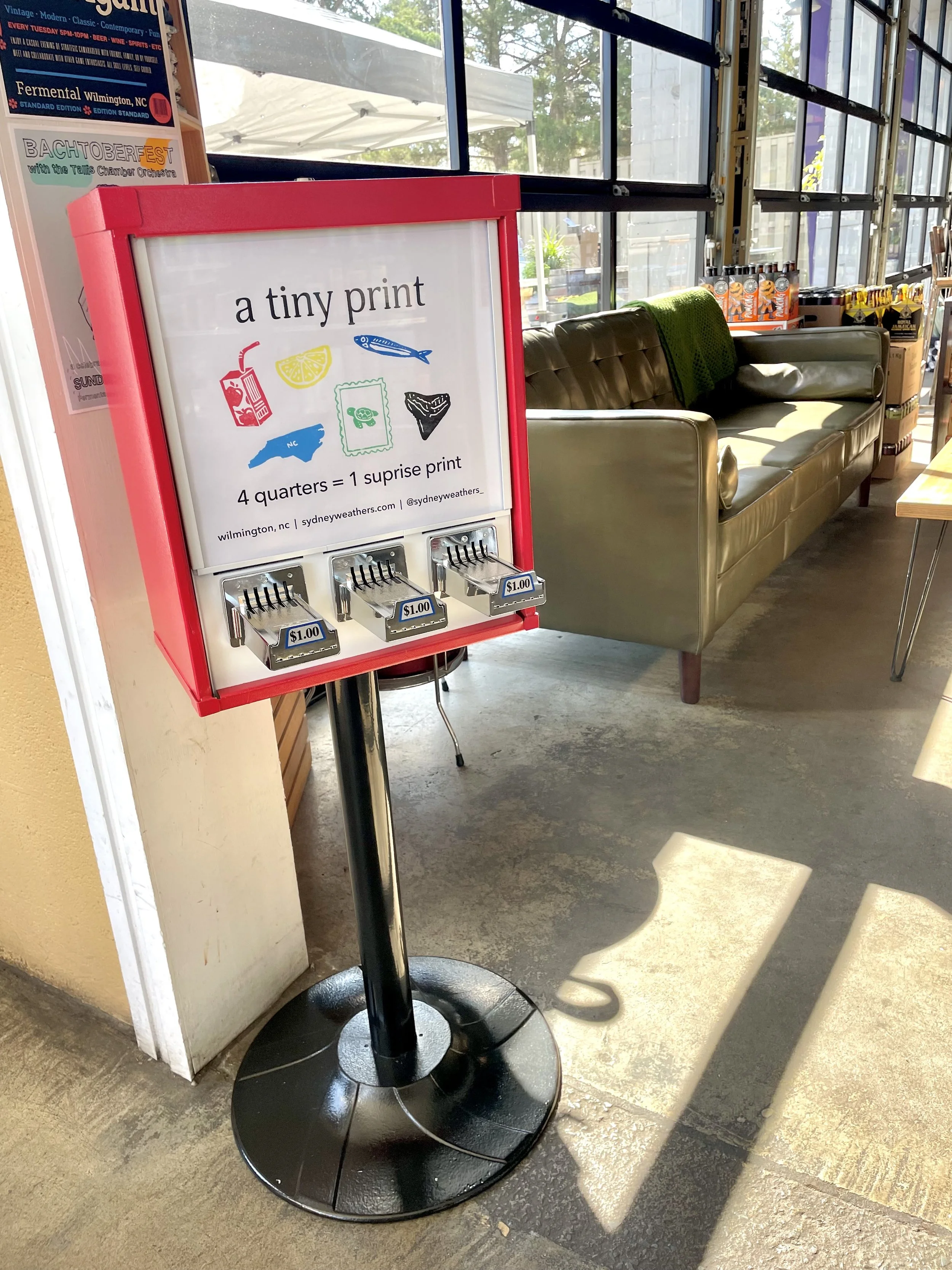 a tiny print Vending Machine