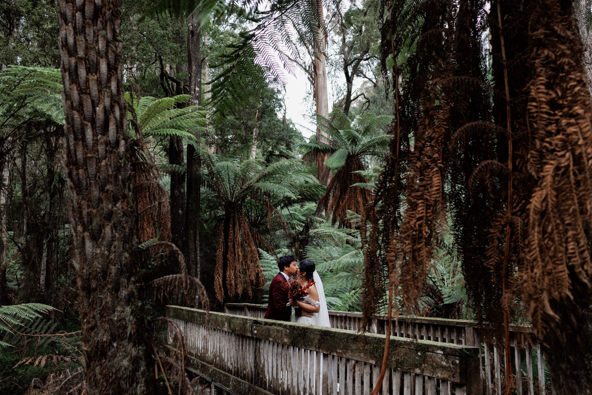 Beth-Mike-Wedding-Previews-34.jpg