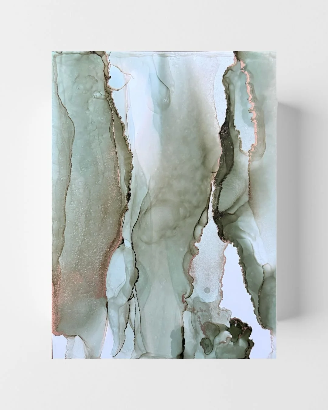 Introducing the Grounded collection. 💚🤎✨

Part one 

A collection of mini original abstract artworks created with a limited earthy palette of deep greens, rich browns and soft gold shimmer. 

Each piece explores the unique variations in movement, t