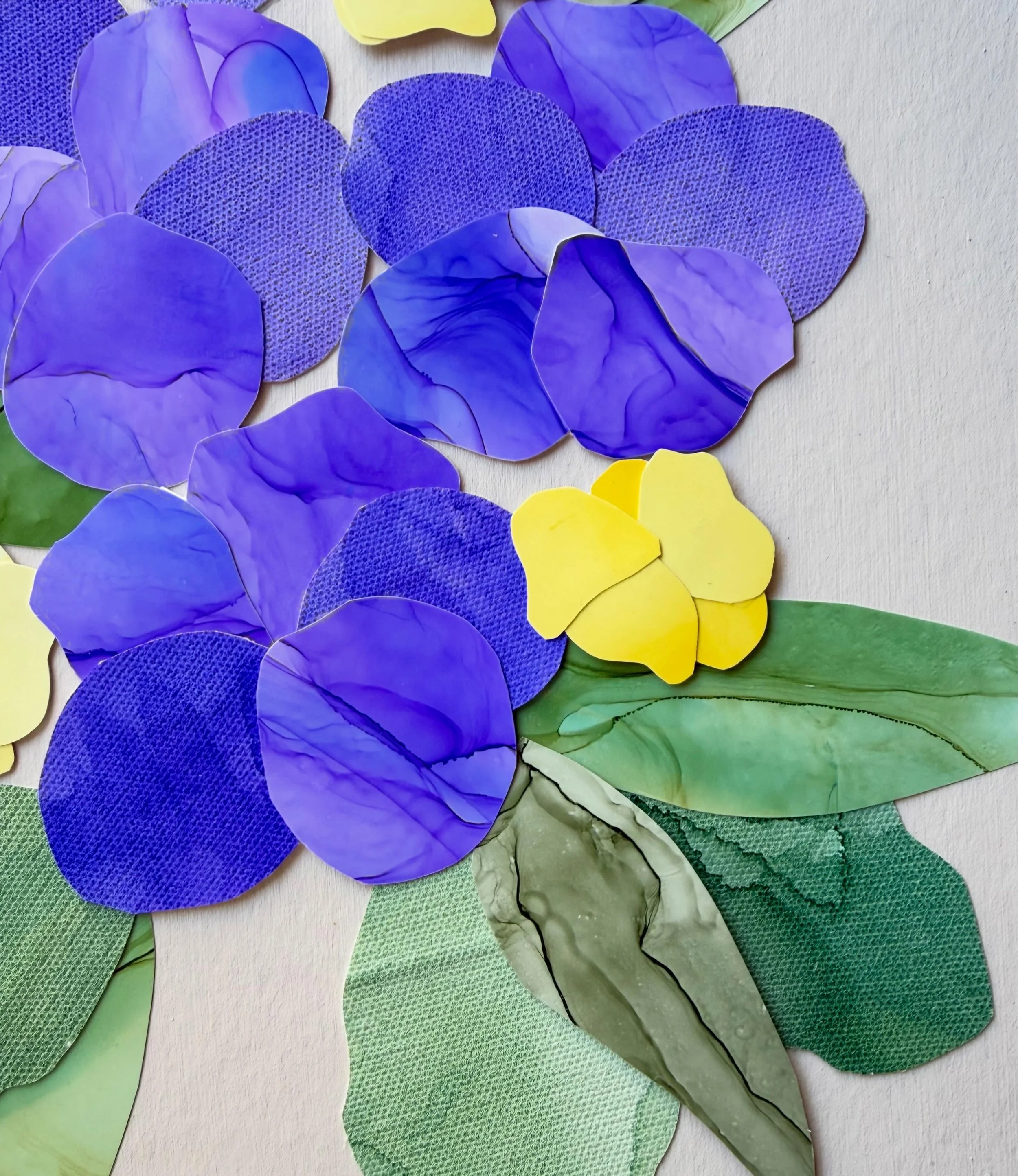 These colours 🙌✨💜💛☀️🍃

#NatalieJayneArt #ColourfulArt #CollageArt