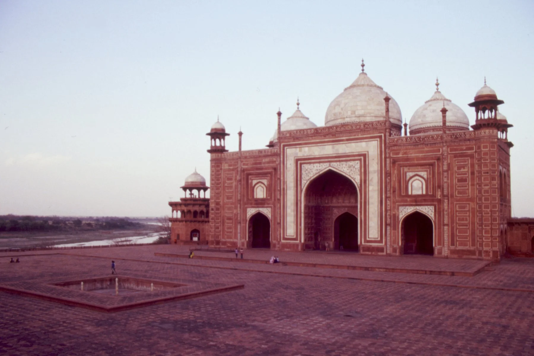 taj 14.jpg