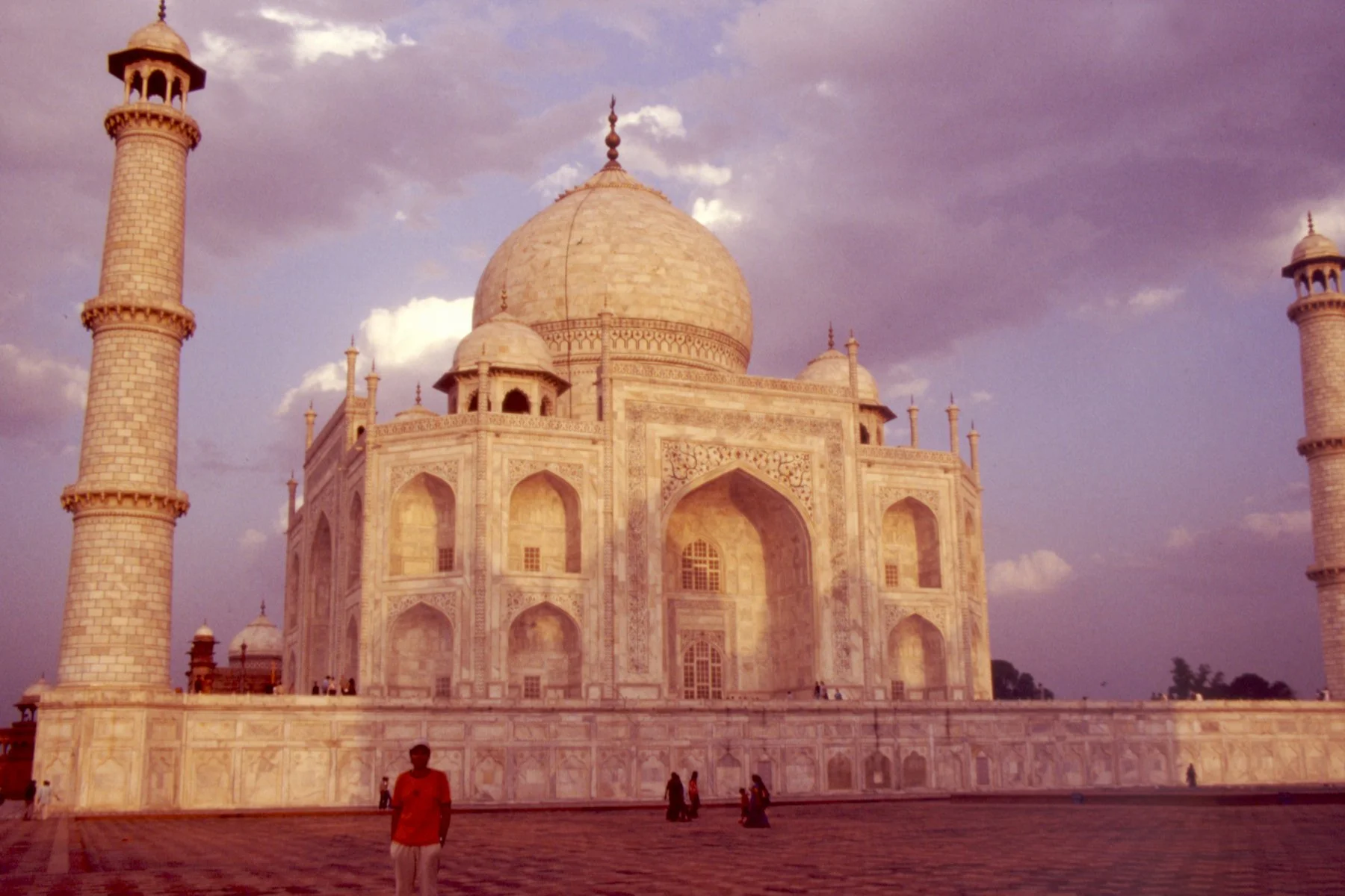taj 24.jpg