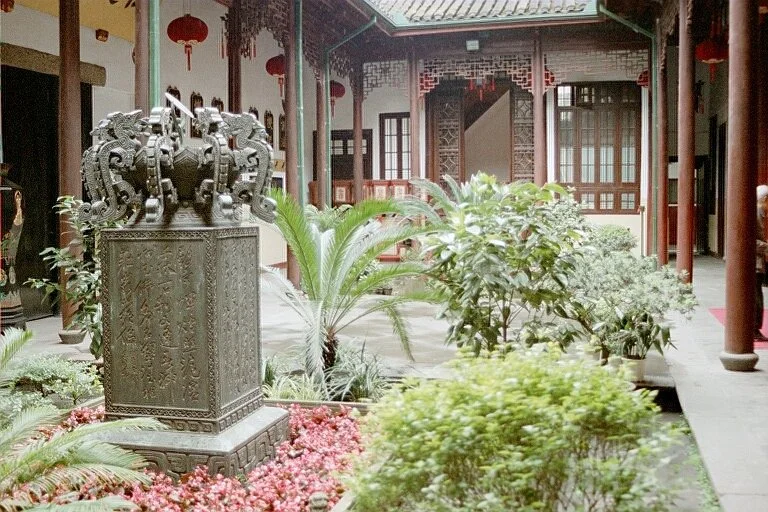 1990.jpg