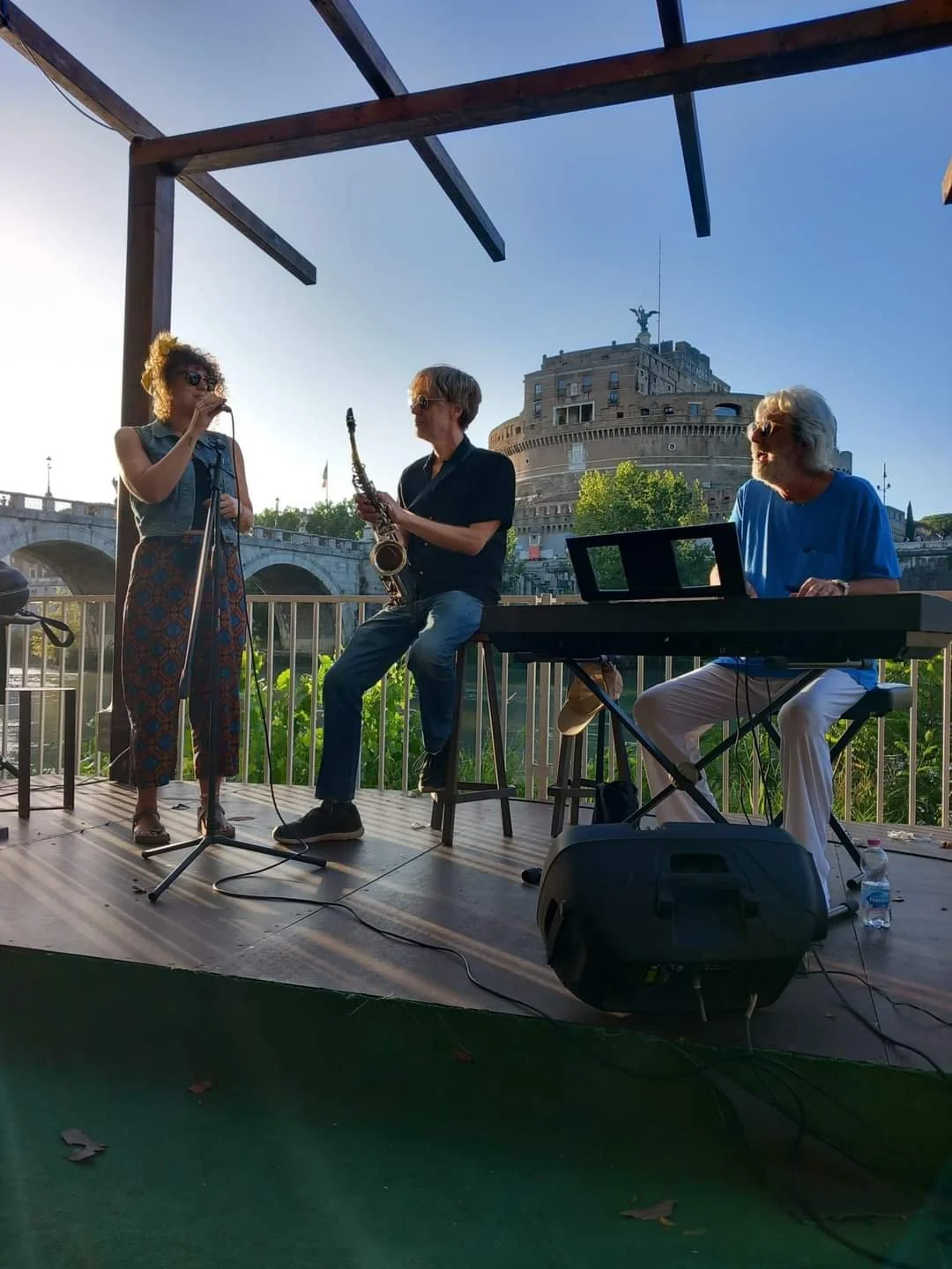 terrazza tevere.jpg