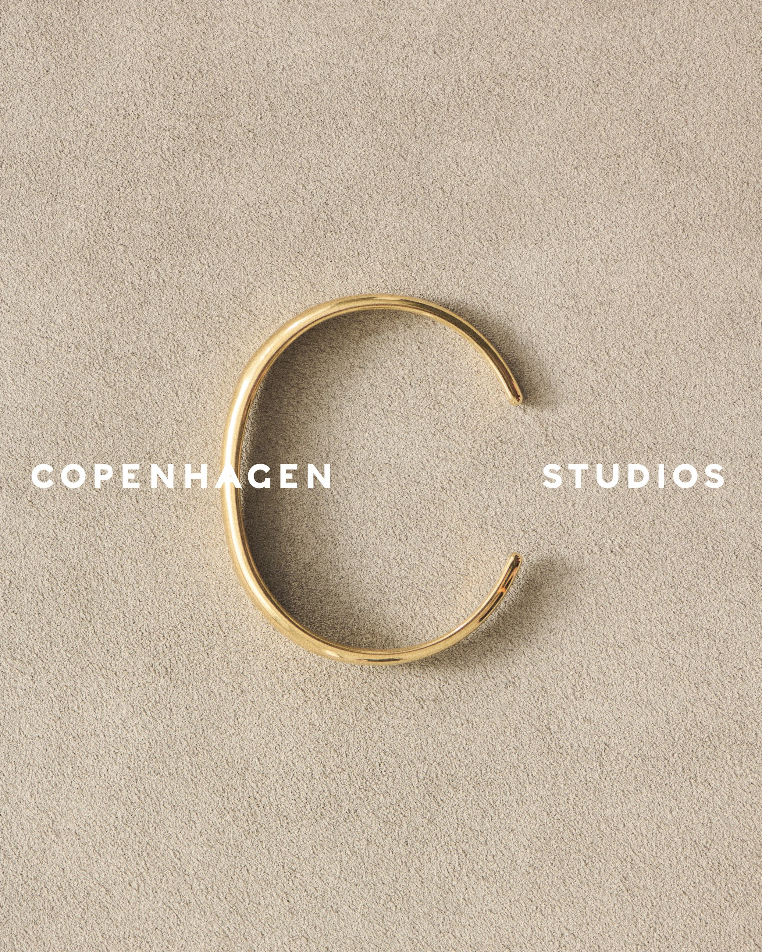 260810_cph_stills_2253_logo.jpg