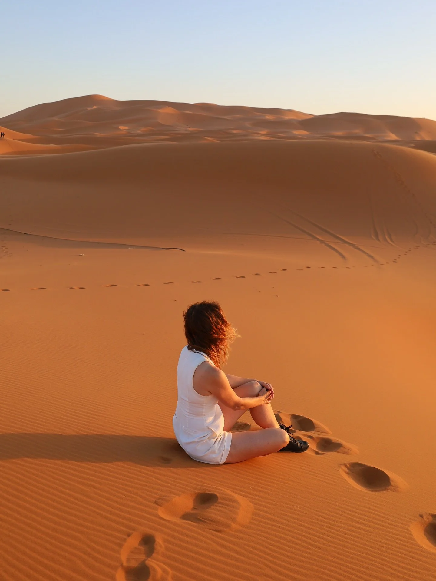 The Sahara Desert captured my heart in Morocco! It was the place I was most excited about exploring and it did not disappoint. It was also a hell of a workout (as I chose to walk my camel 😅)&hellip; those dunes are huge! Is the Sahara Desert on your