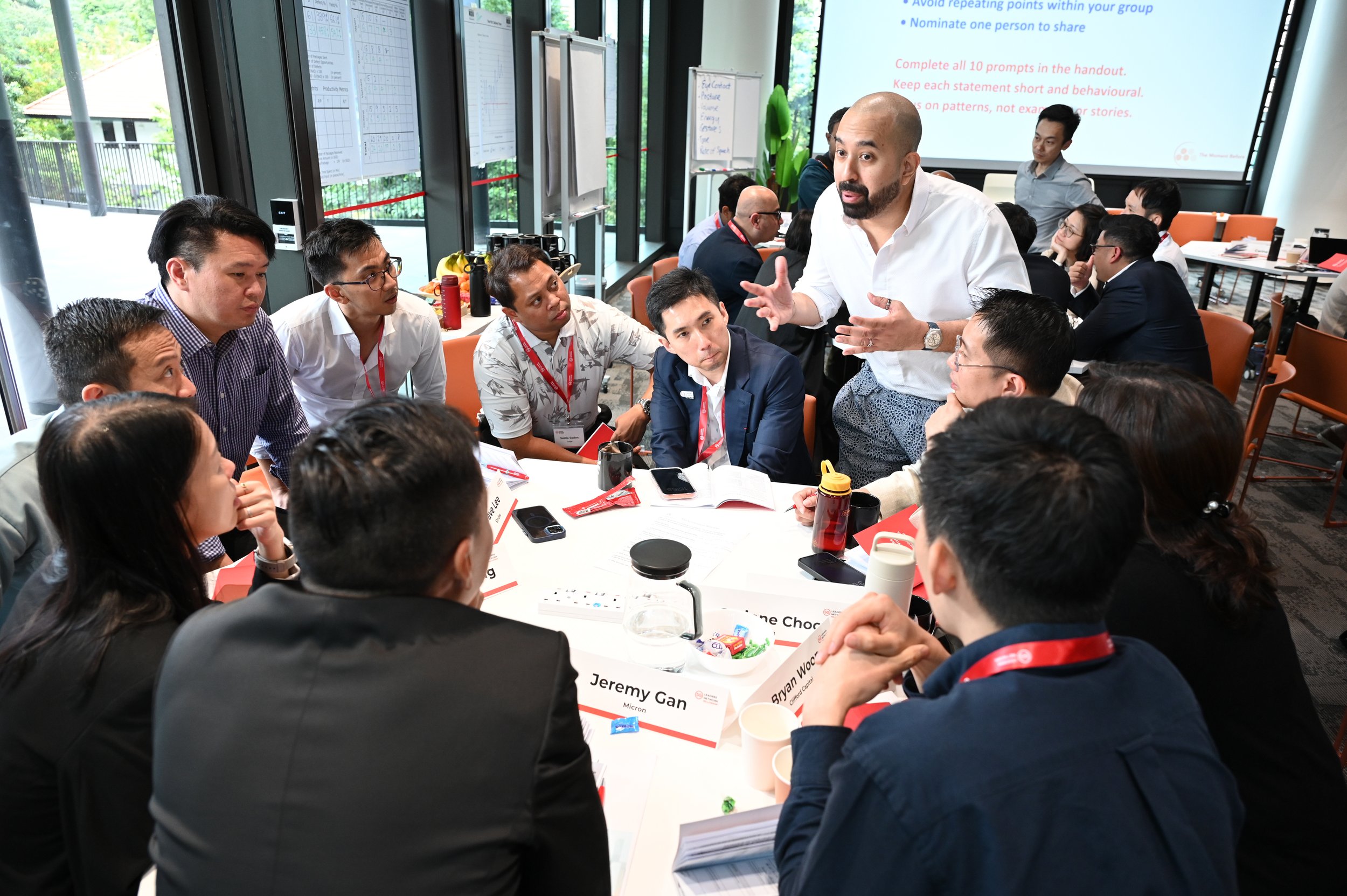Conflict Resolution in Cross-cultural Scenarios with SGLN