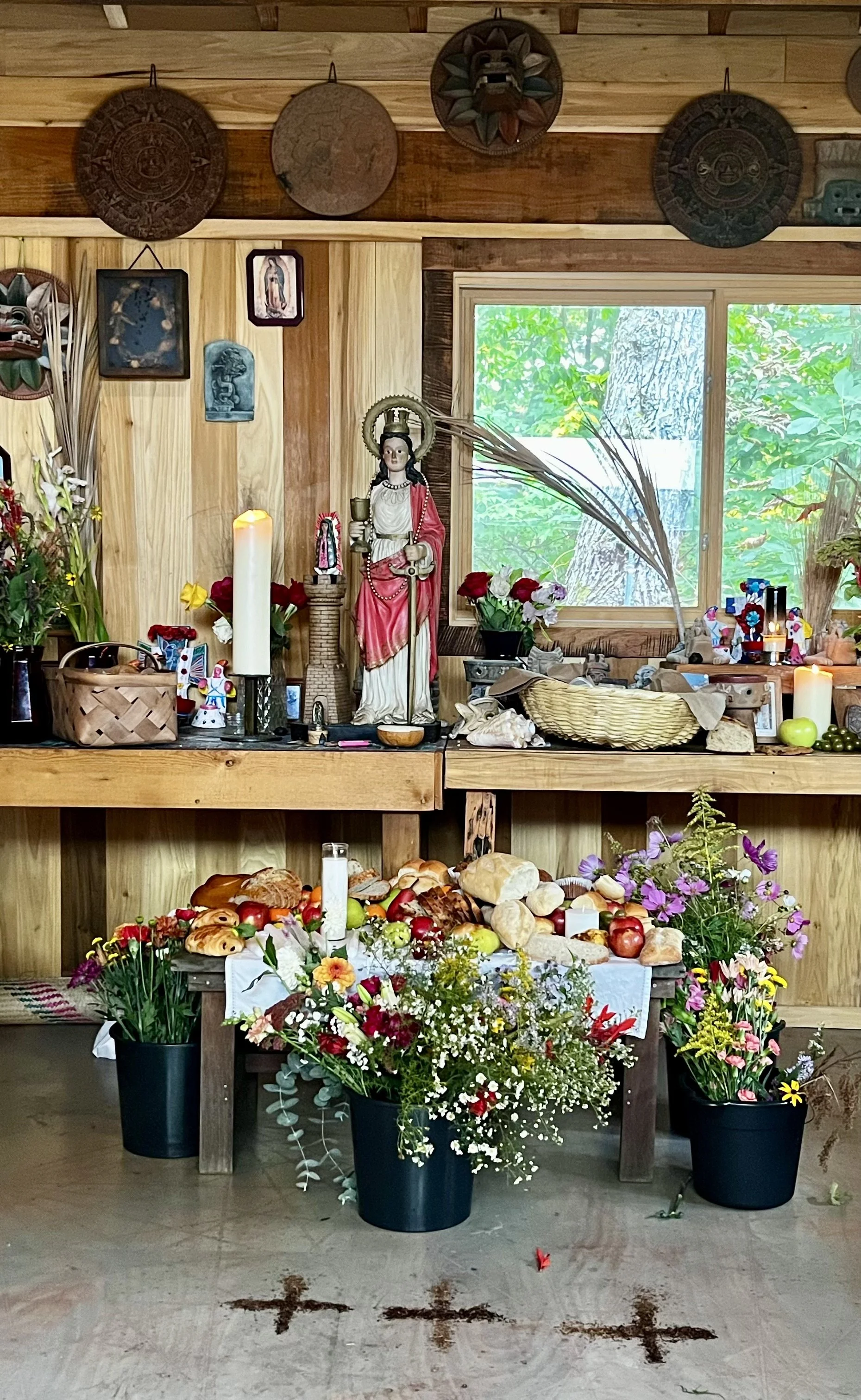 202610-fall-harvest-ceremony-way-of-the-dove-asheville-nc-altar.jpeg