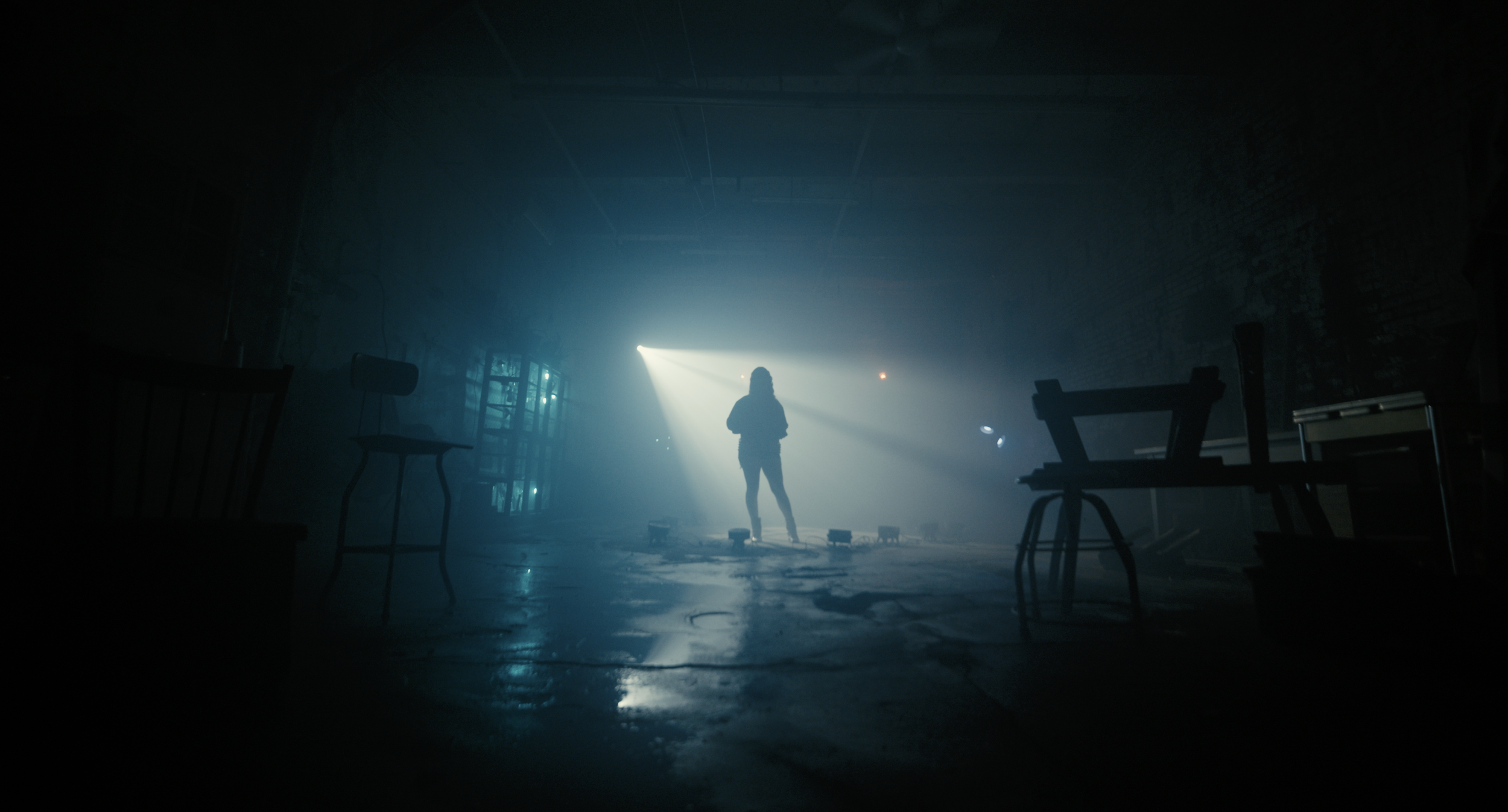 I Don't Want To Be Understood - Cloe Givelin (Music Video)