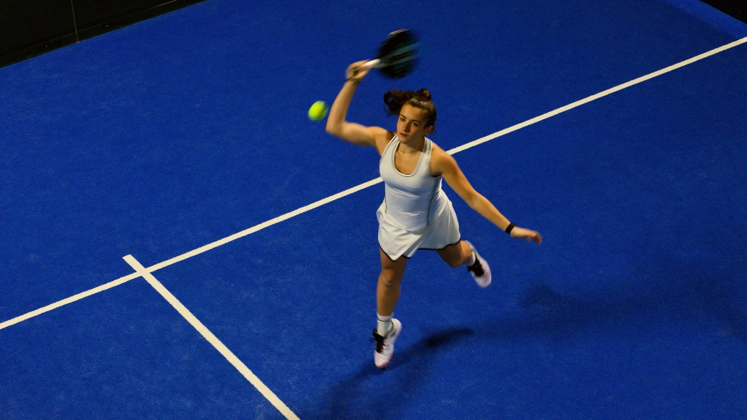 OYSHO_Corto.00_00_08_00.Imagen fija009.jpg