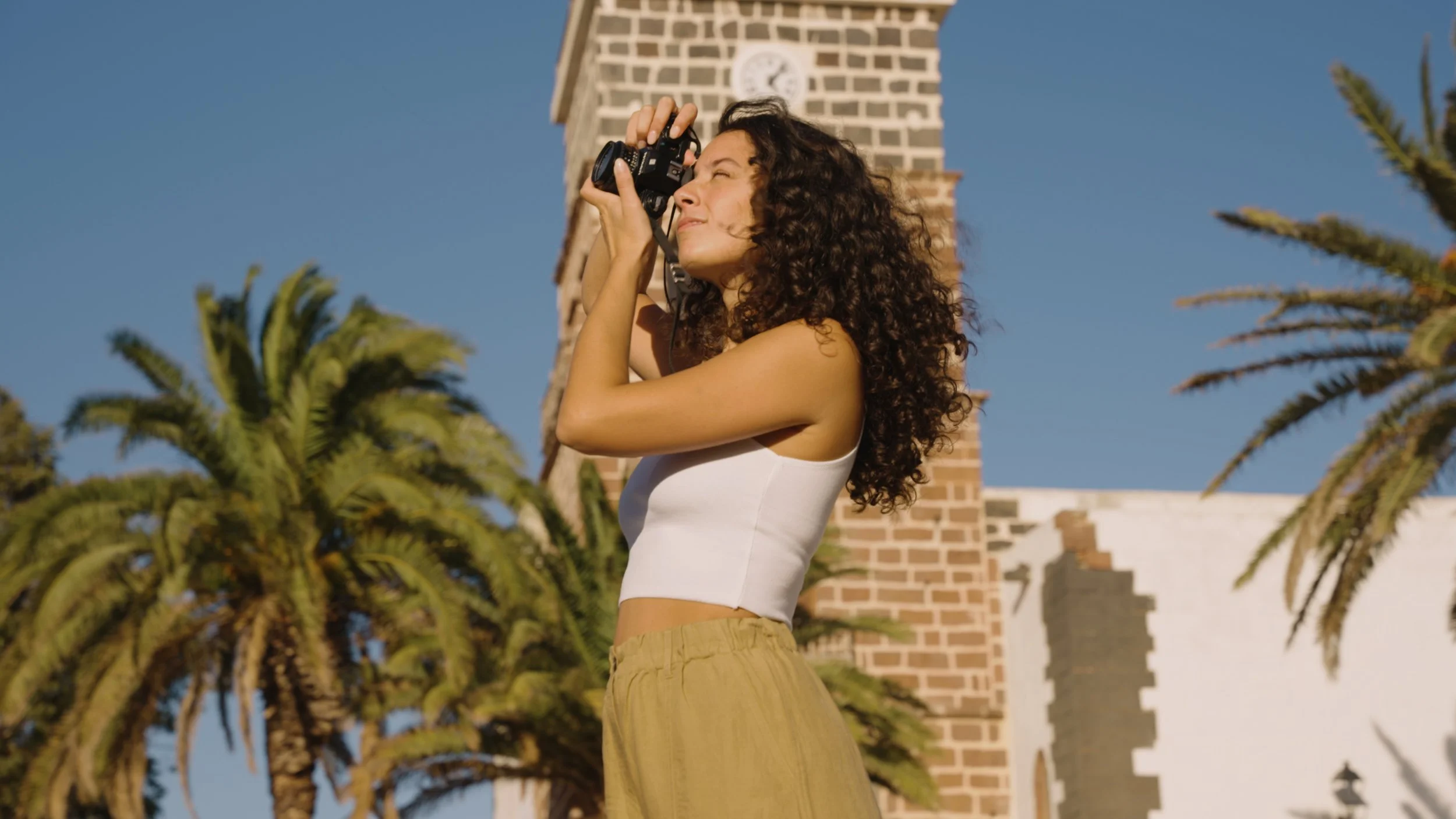 Oliver Michael - That Sound.00_00_35_11.Imagen fija004.jpg