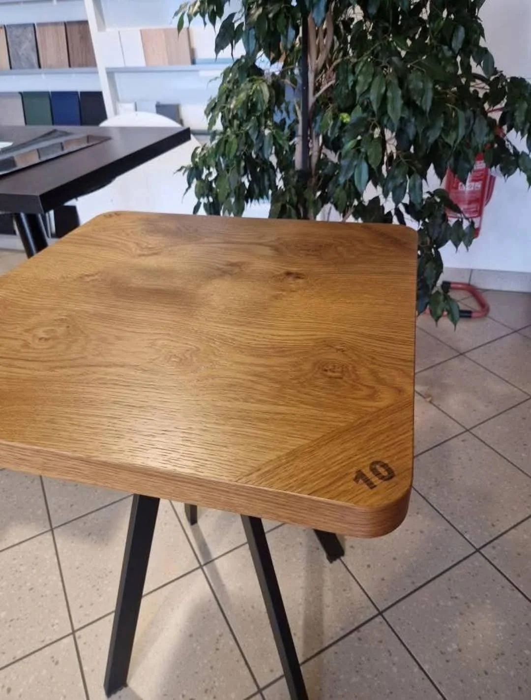 Piano in vero frassino personalizzabile varie misure.jpeg
