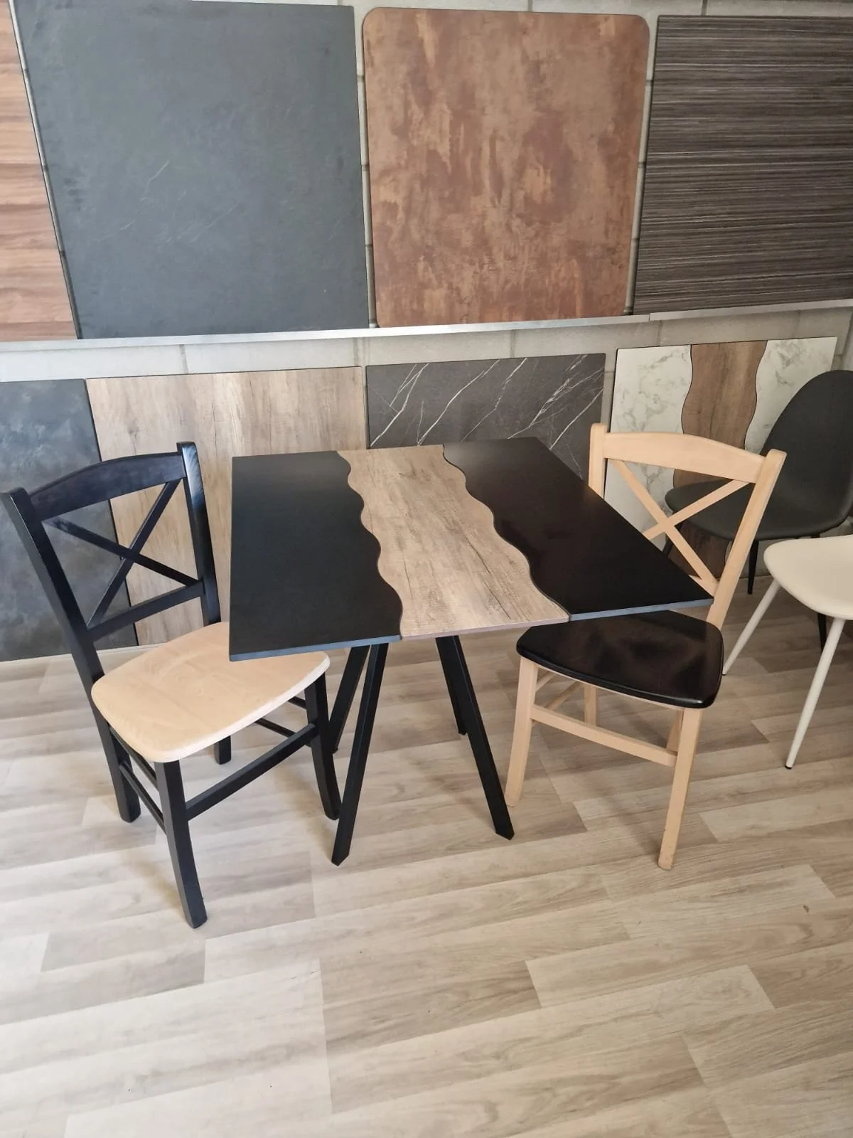 Tavolo da ristorante, Slick Black e Ciliegio 90x90