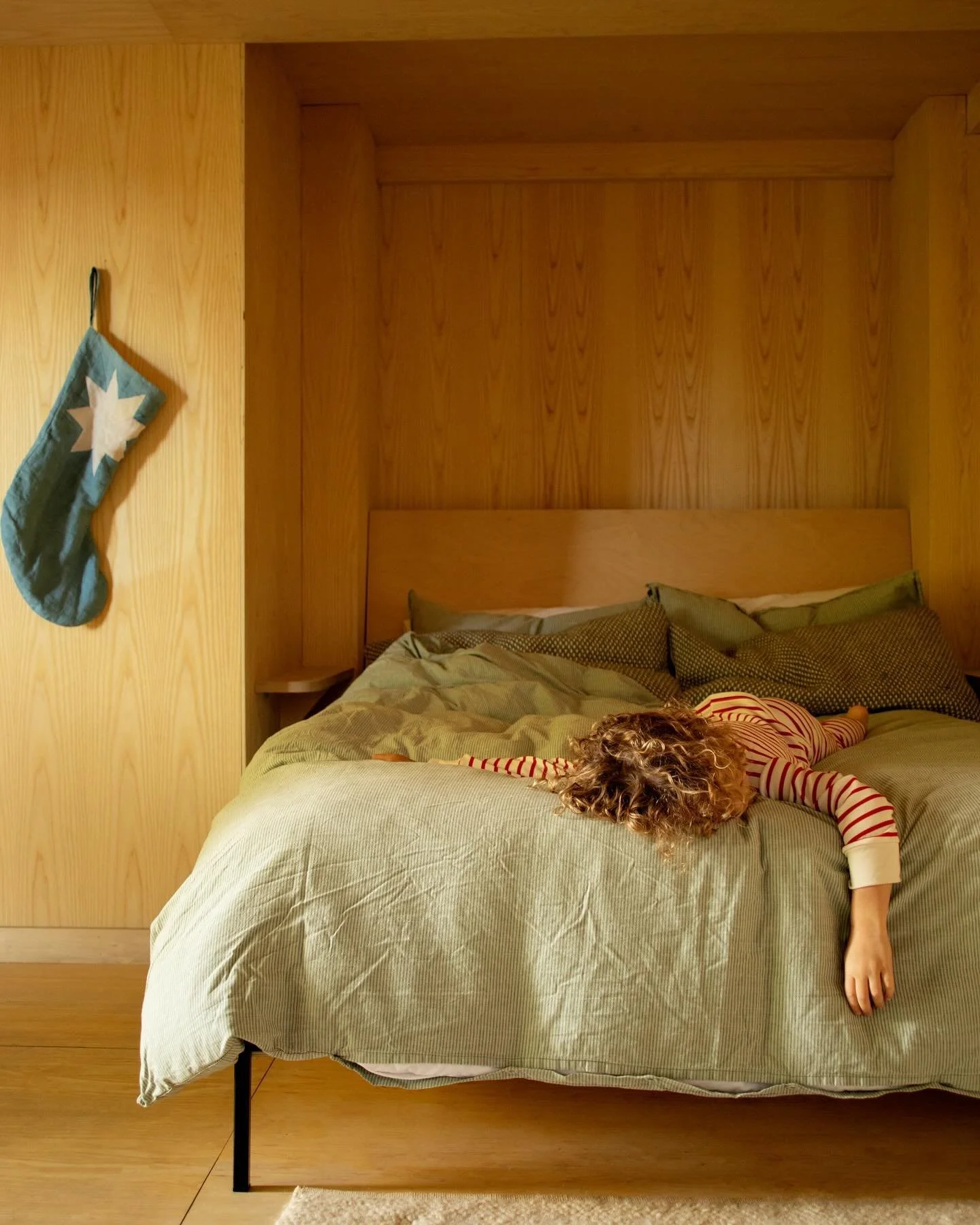 S h o o t s &bull; Great to see how different brands use our cabin, showing how versatile the space is and how dreamy they make it look @sleepydoe_bath . Contact us for more information if you are interesting in the studio space.