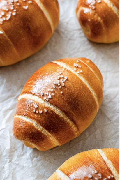 Salt Bread Doesn’t “Try” — and That’s the Point