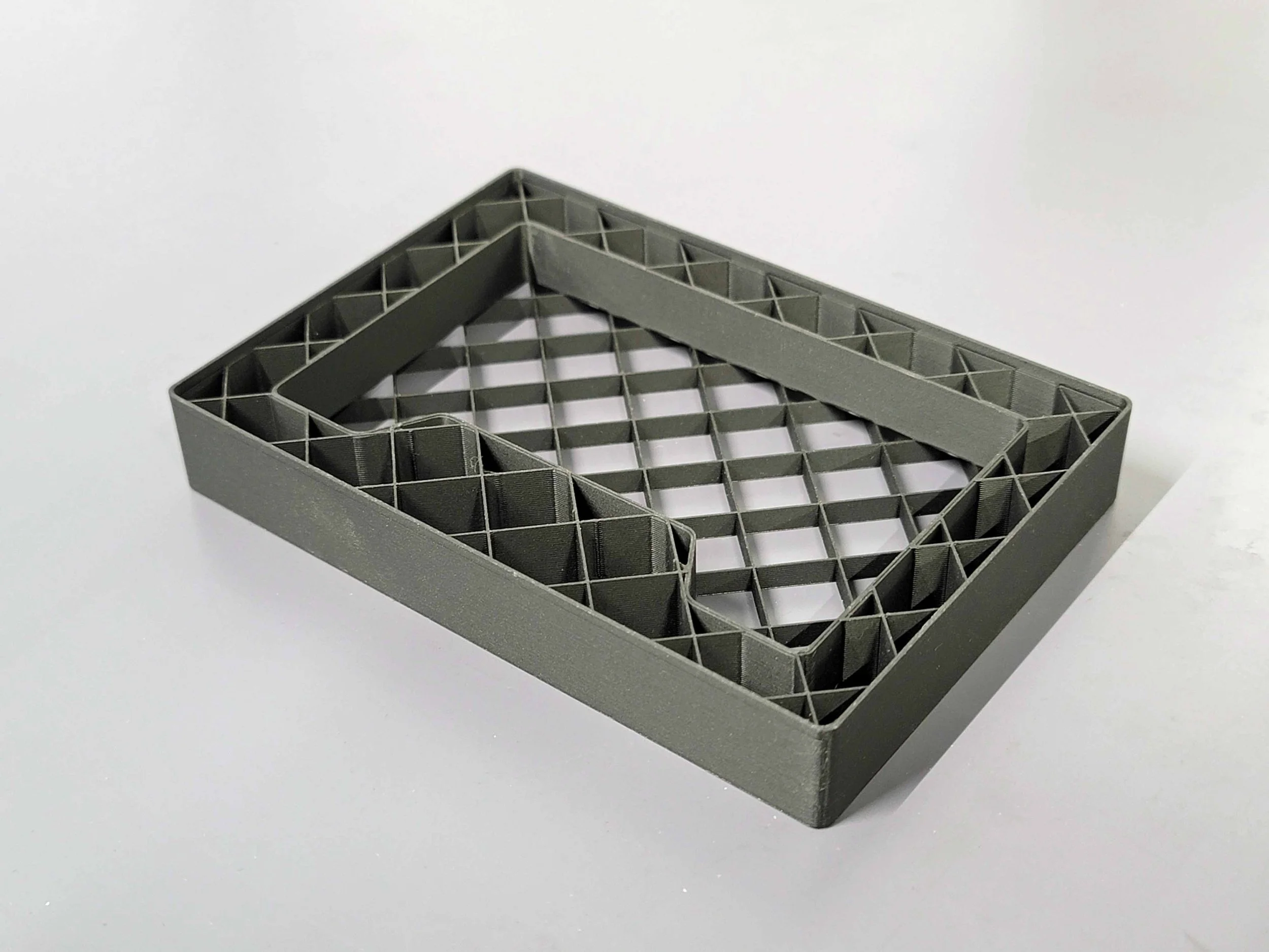 3d printing service_launch makerlab_grid.jpg