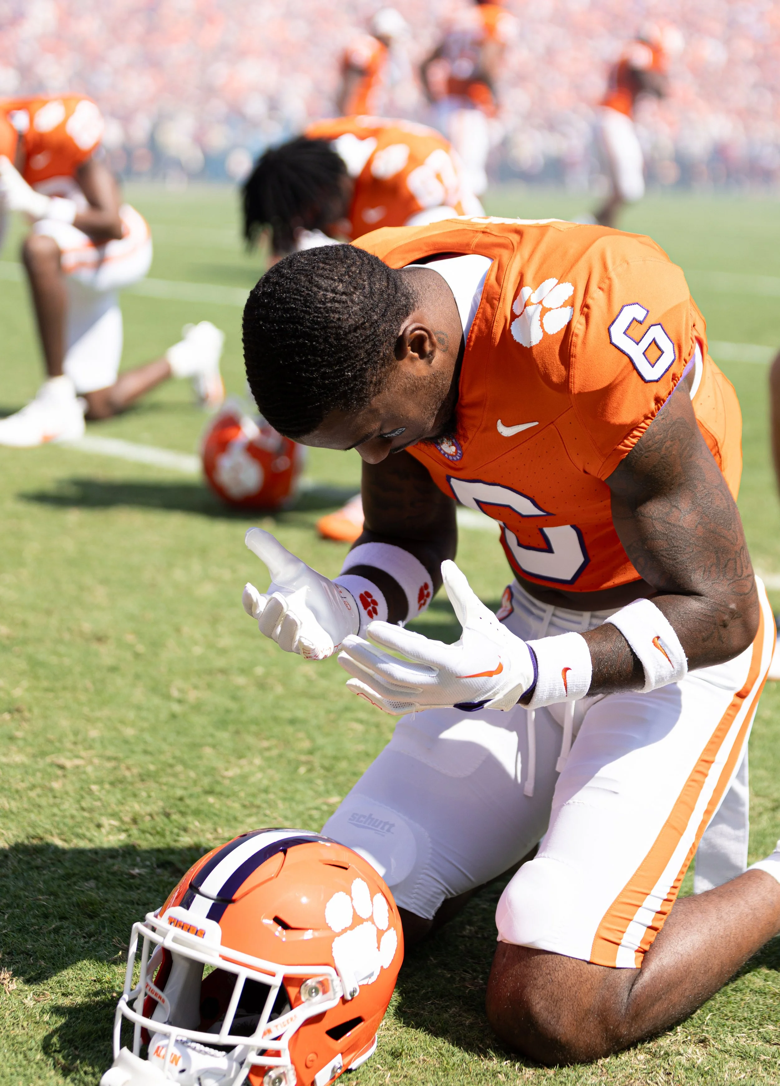 ADENT-  FSU action-064.JPG